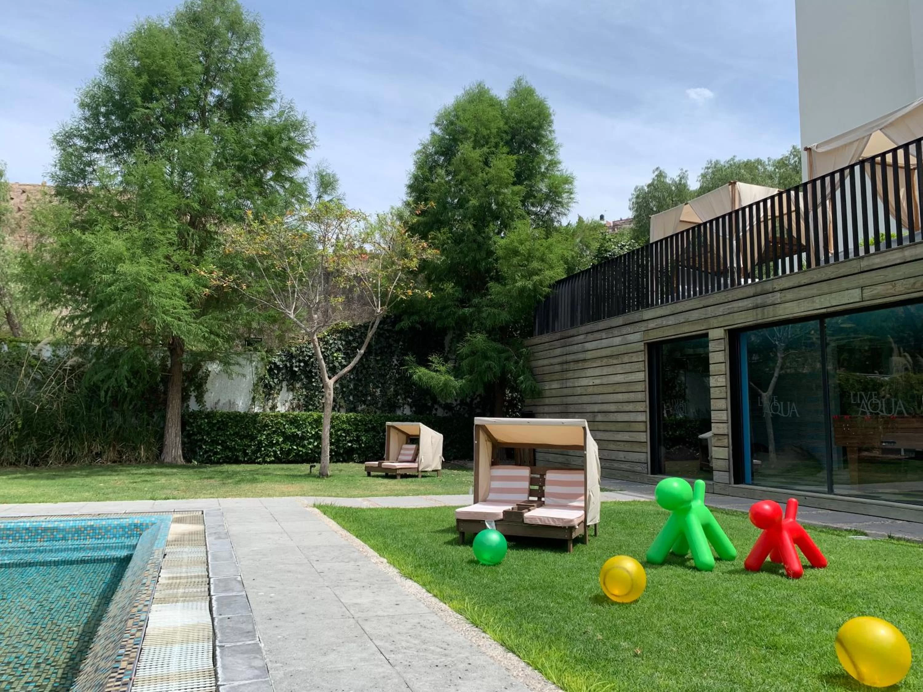 Swimming pool in Live Aqua San Miguel de Allende