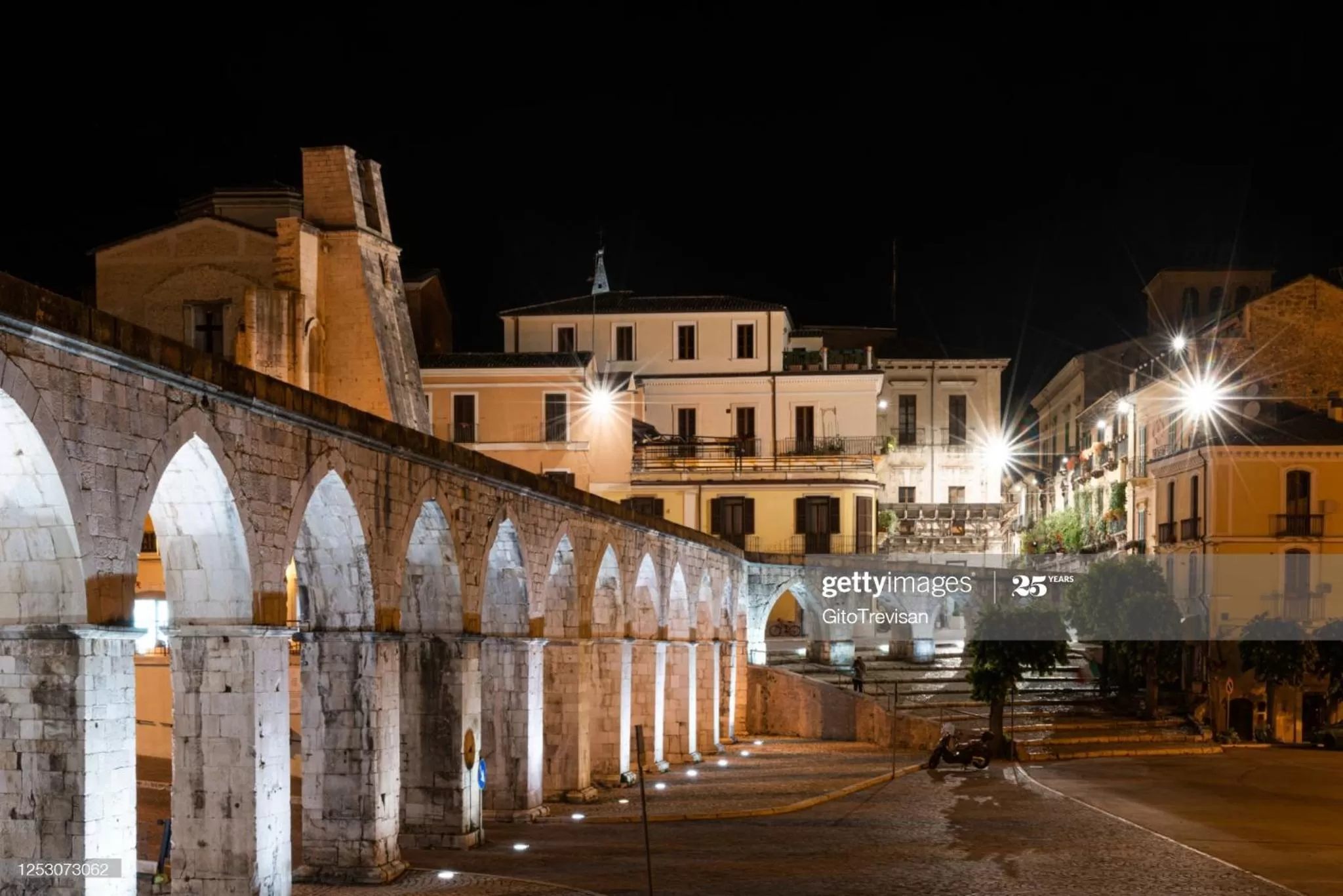 Dietro Piazza Maggiore