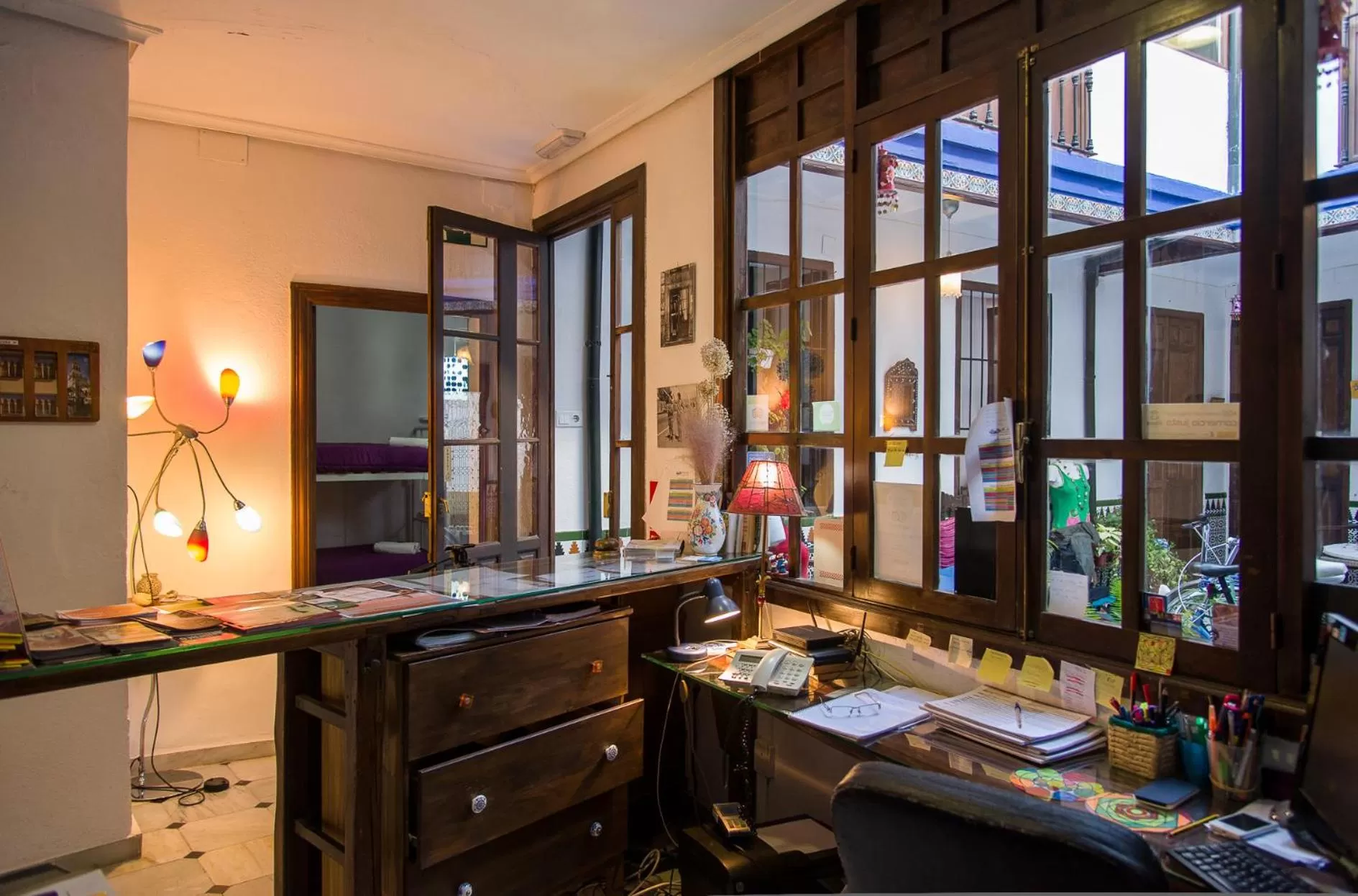 Lobby or reception, Restaurant/Places to Eat in Backpacker Al-Katre