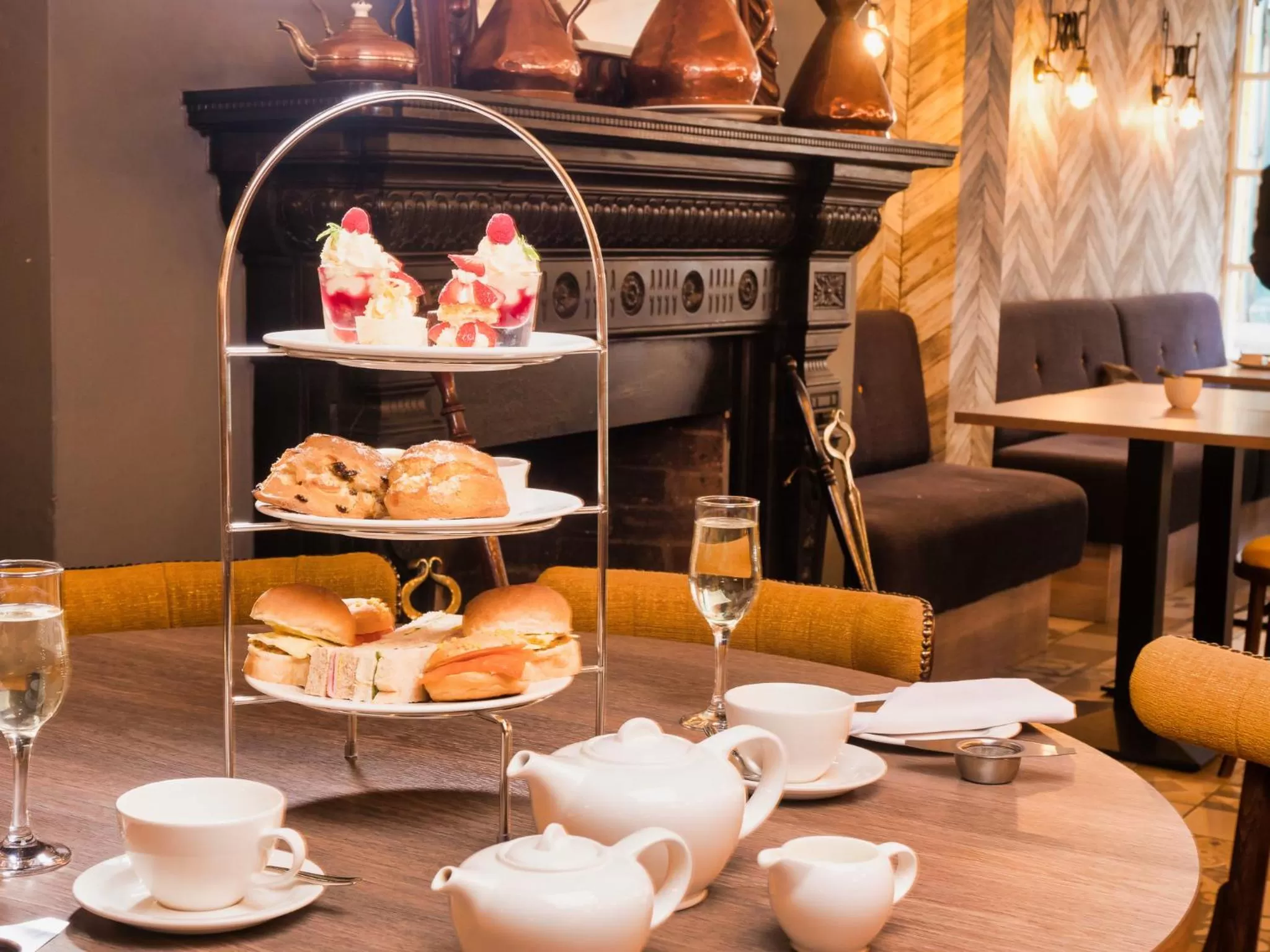 Coffee/tea facilities in The Feathers Hotel