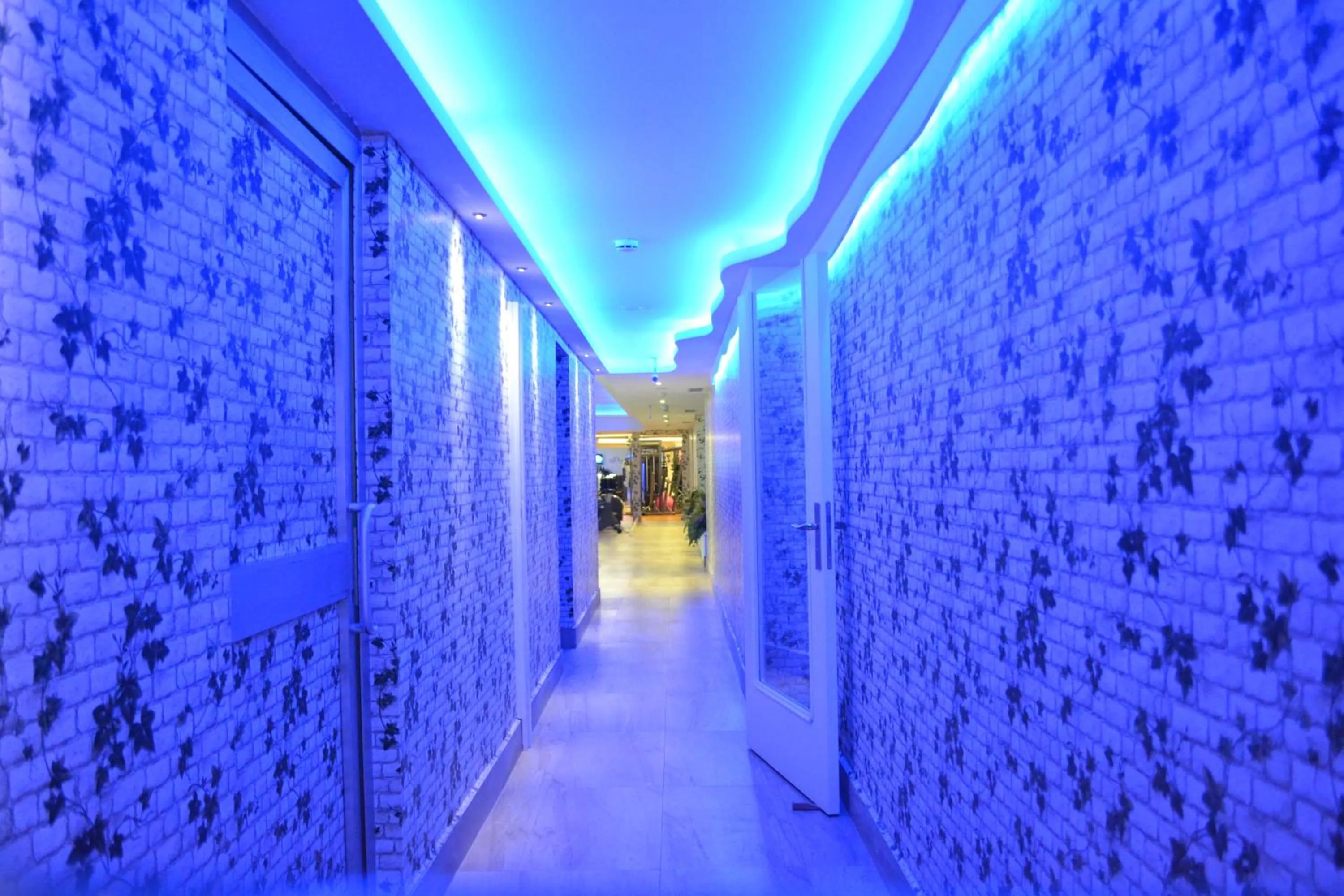 Fitness centre/facilities in Bilek Istanbul Hotel