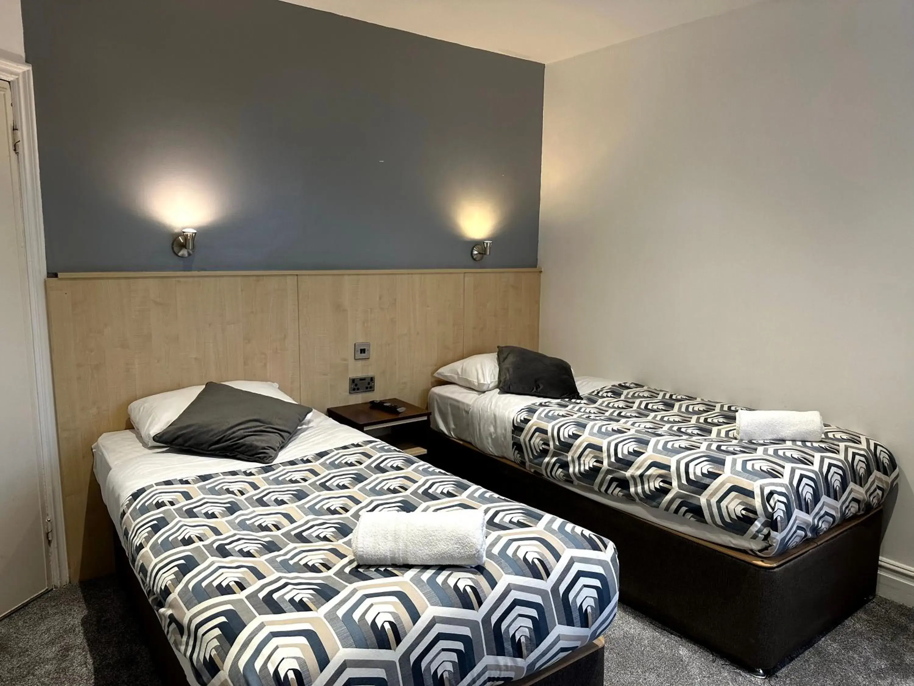 Twin Room in Gainsborough Lodge Twin Room in Gainsborough Lodge