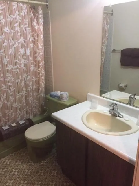 Bathroom in Spring Villa Hotel