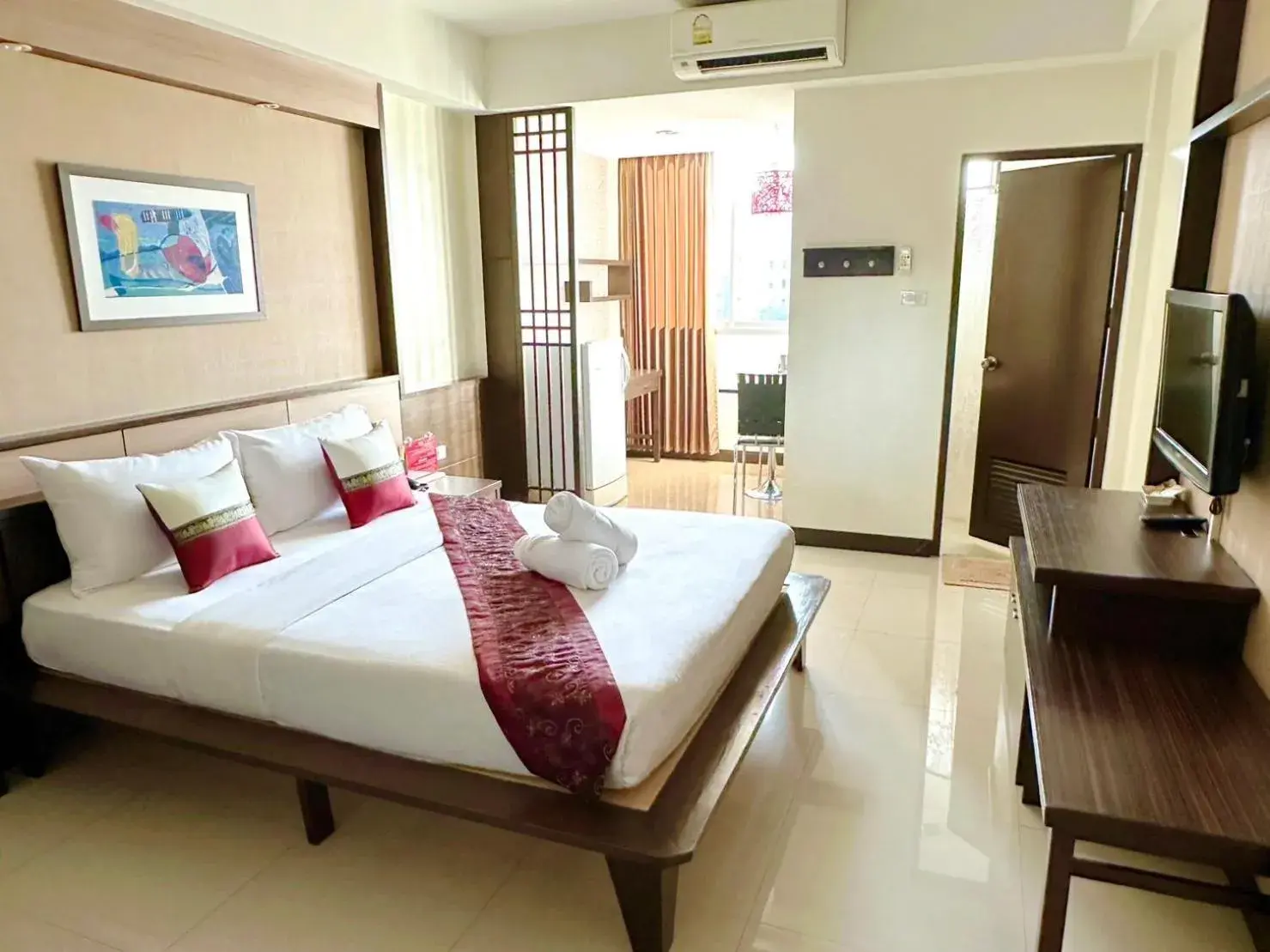 Deluxe Double or Twin Room in Sakulchai Place Deluxe Double or Twin Room in Sakulchai Place