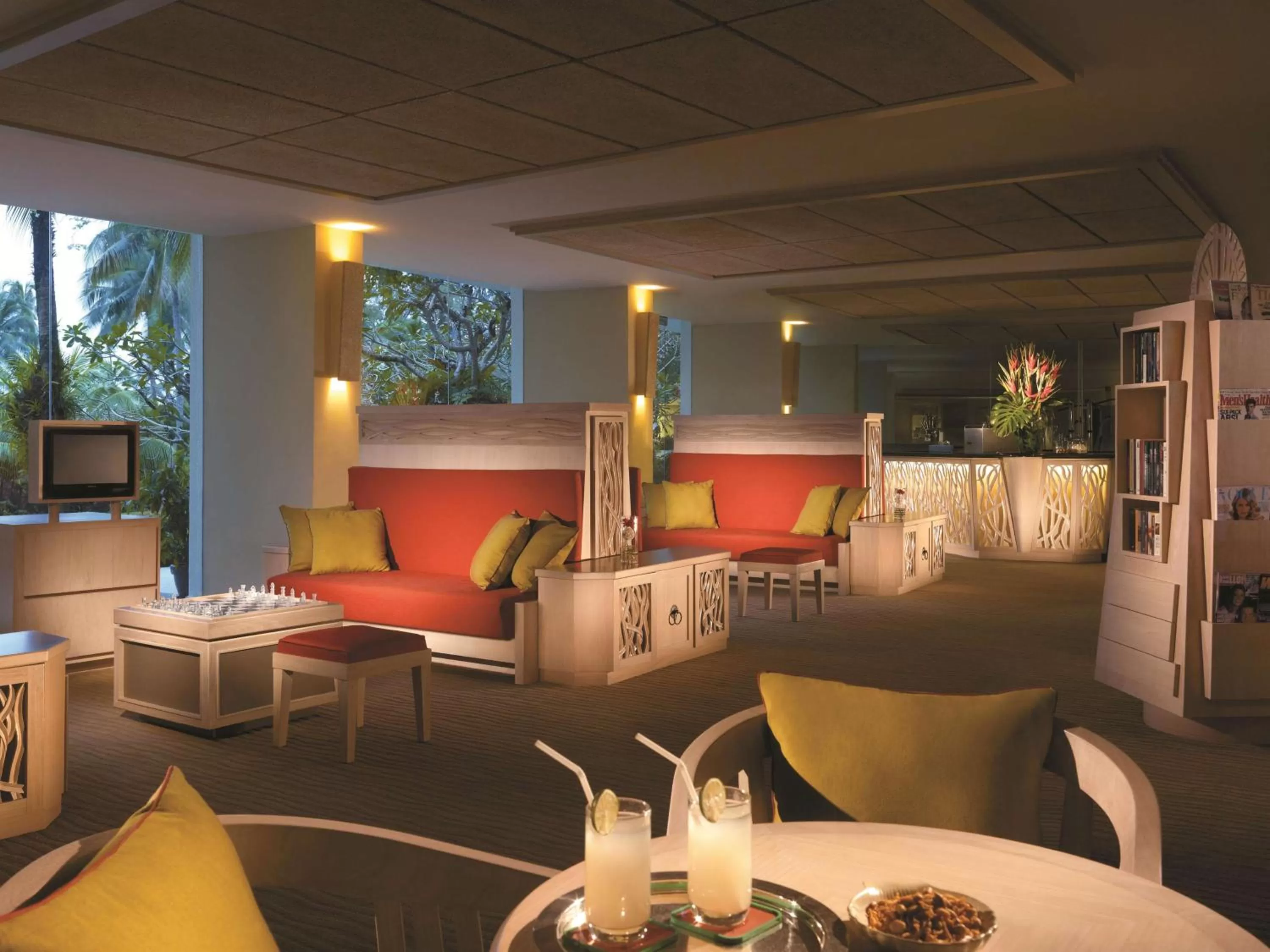 Lounge or bar in Shangri-La Golden Sands, Penang