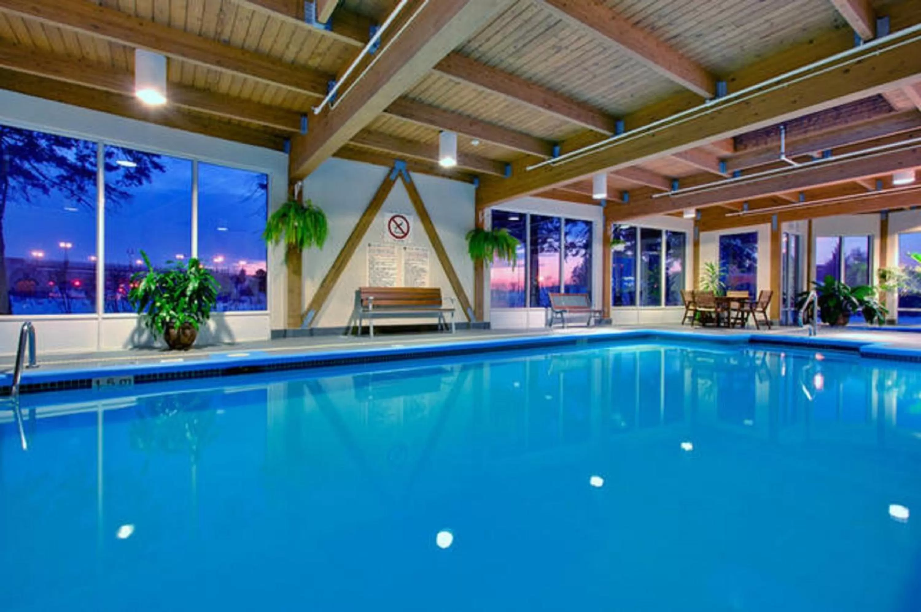 Swimming pool in Holiday Inn Montreal Longueuil by IHG