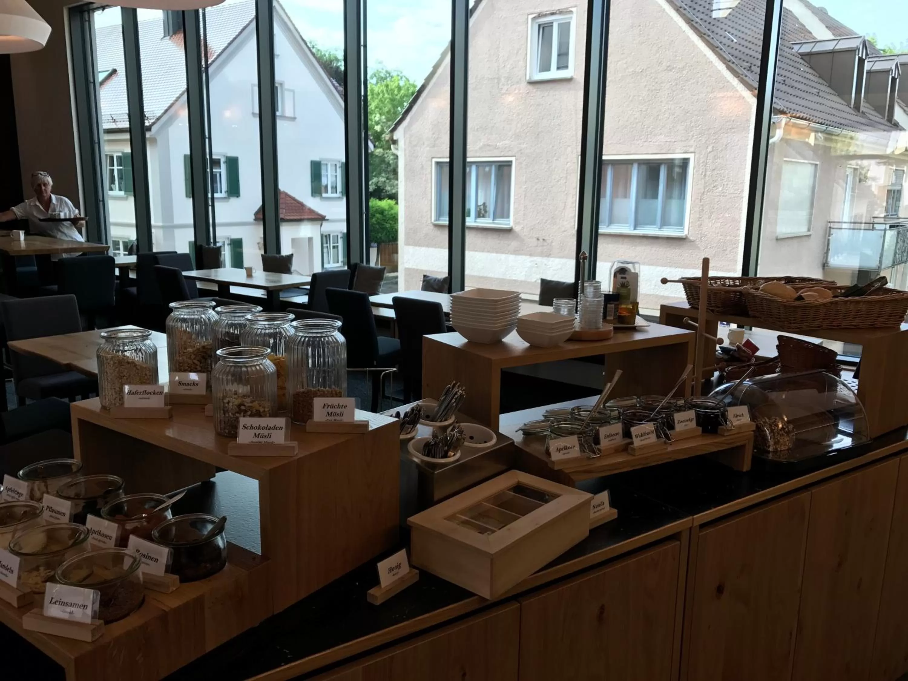 Breakfast in Hotel zum Hirsch