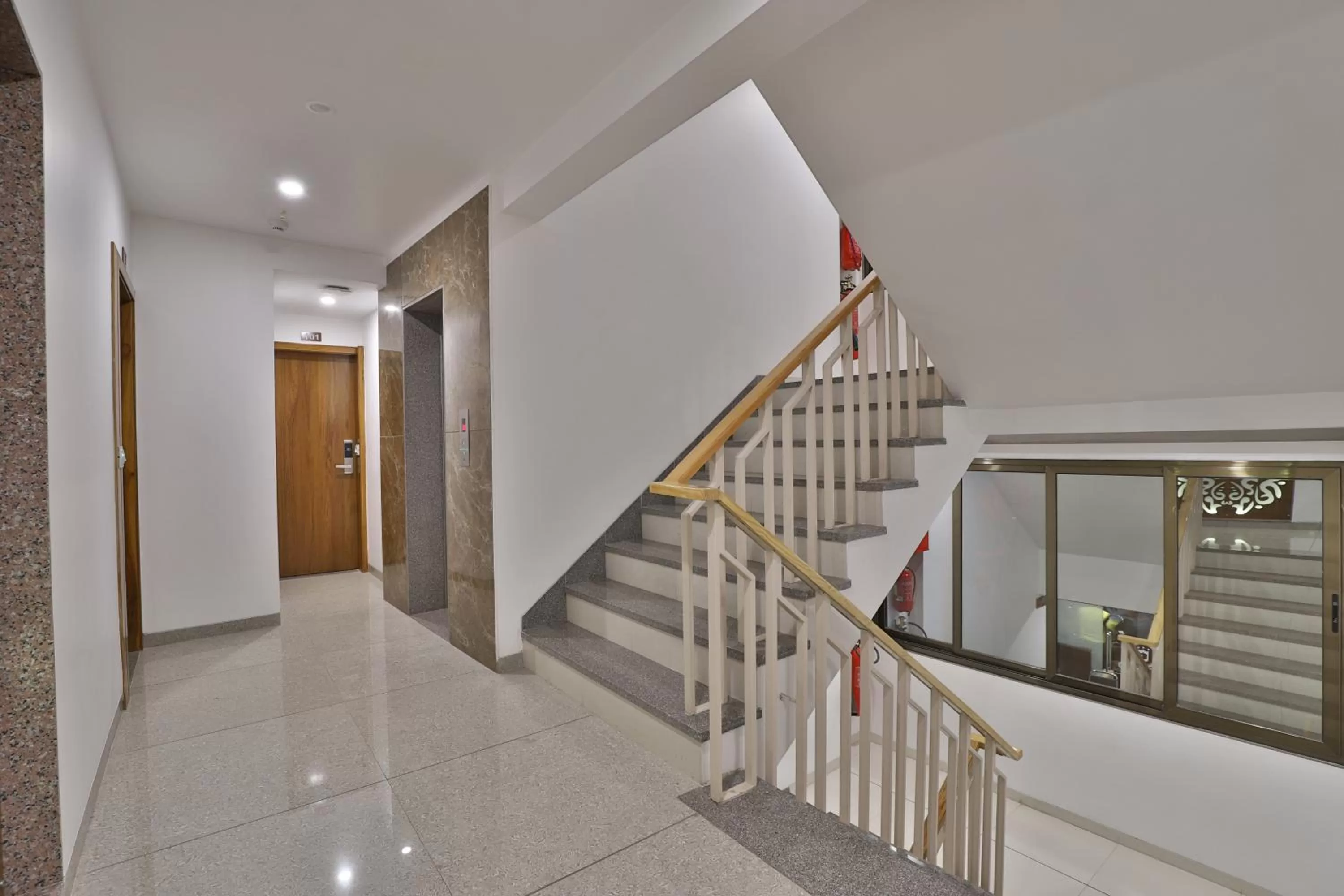 Lobby or reception in HOTEL LE GRAND