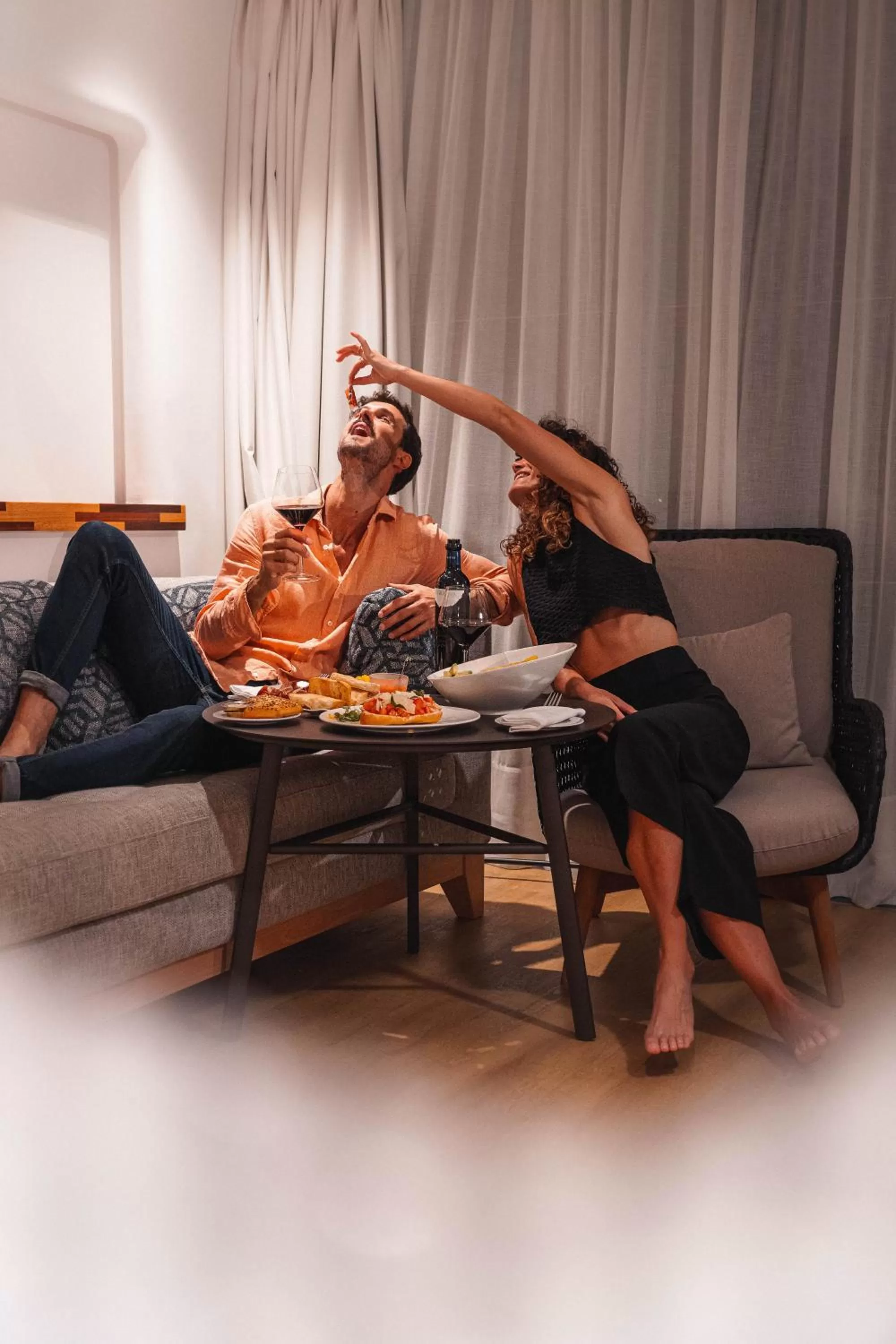 People in Hotel Fariones