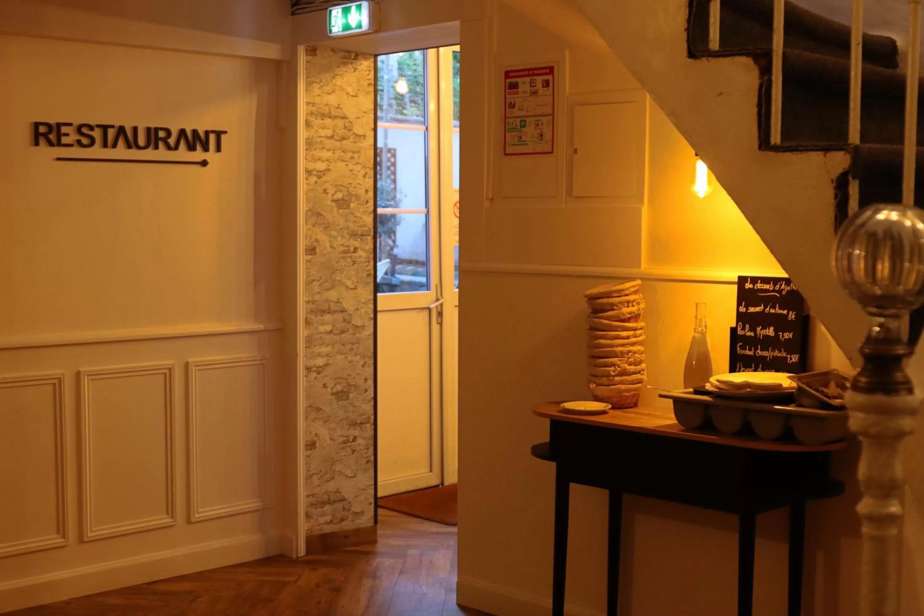 Restaurant/places to eat in Hôtel & Restaurant Le Patio VICHY