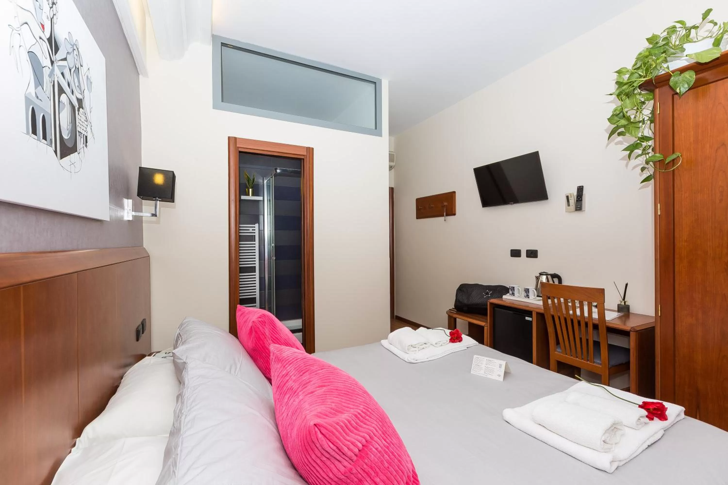 Photo of the whole room, Bed in Filomena Arthouse