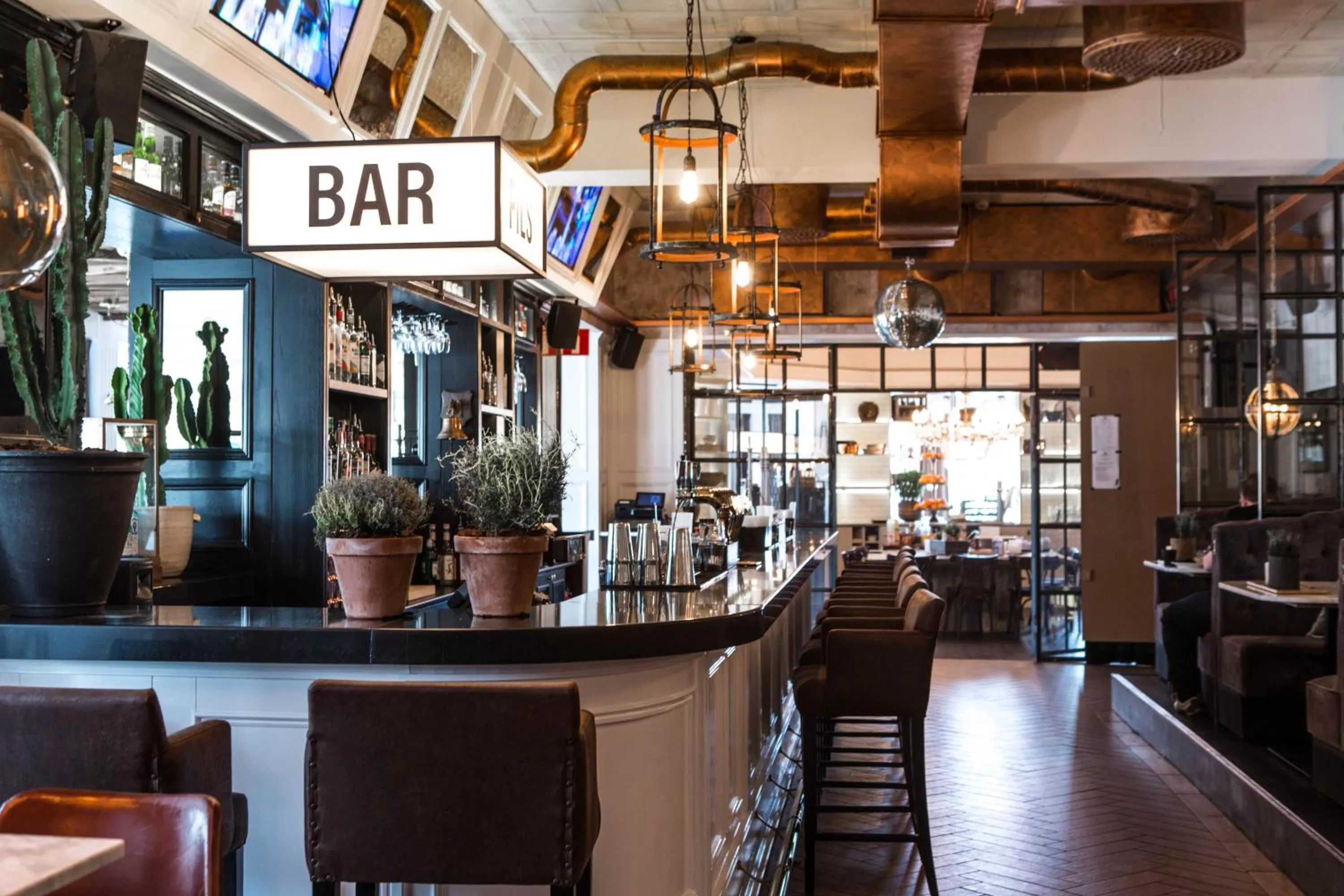 Restaurant/places to eat in Stadshotellet Lidköping