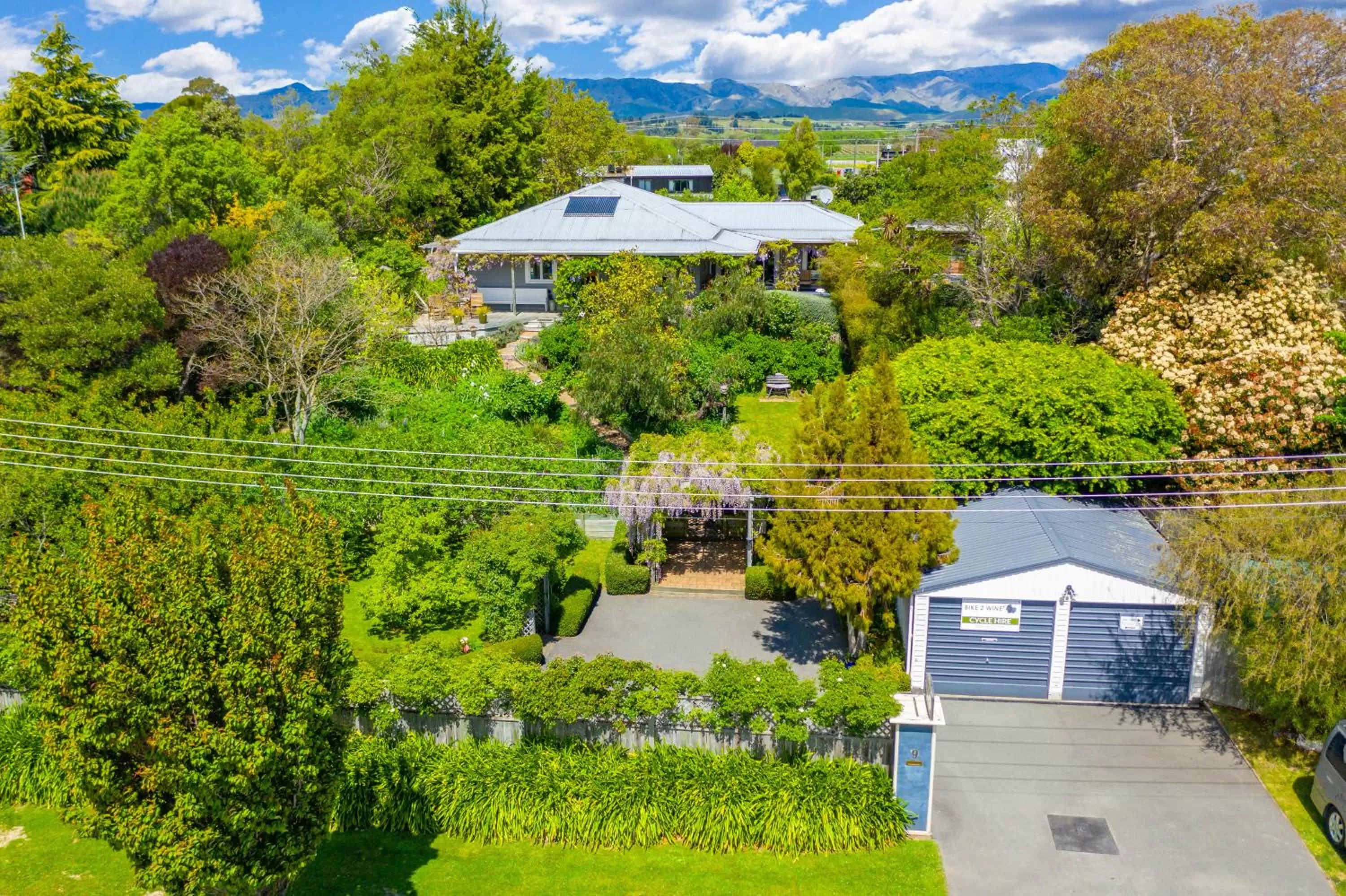 Bird's-eye View in Olde Mill House B&B & Bike2Wine cycle hire