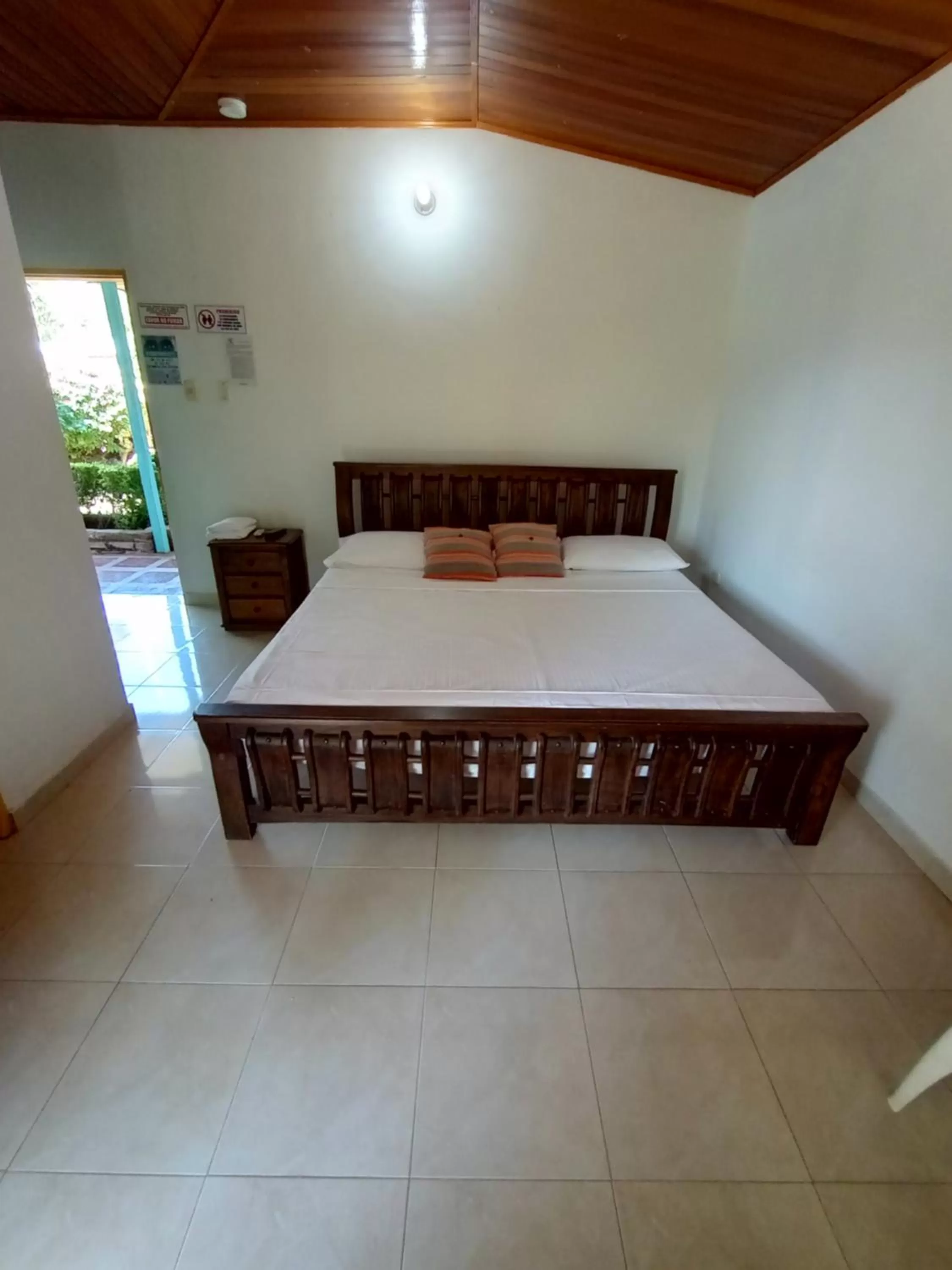 Bedroom, Bed in Hotel Brisas De Neguanje