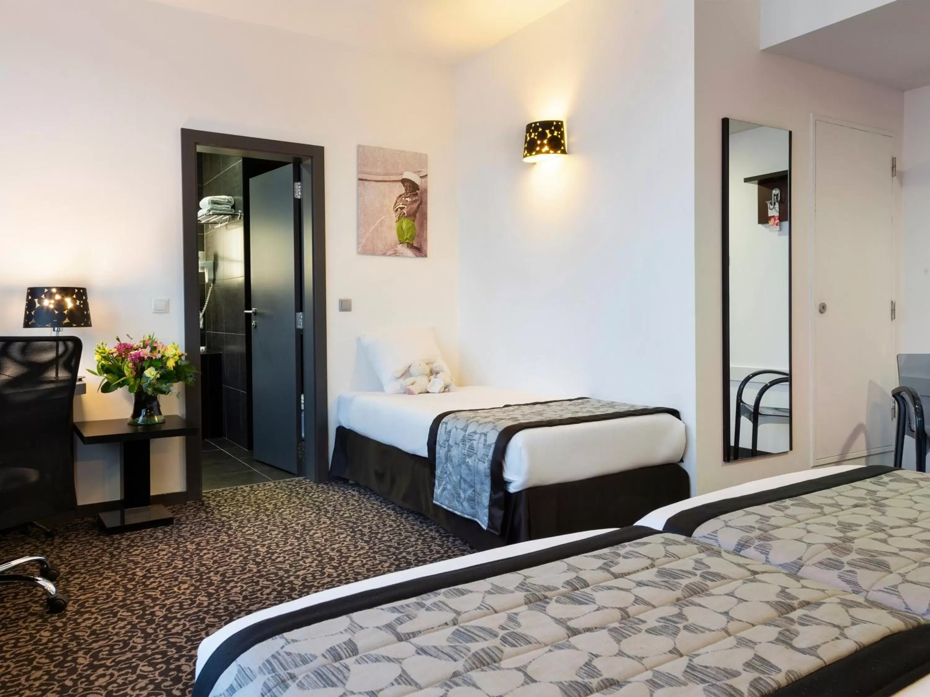 Triple Room in Hotel Ramada Brussels Woluwe Triple Room in Hotel Ramada Brussels Woluwe