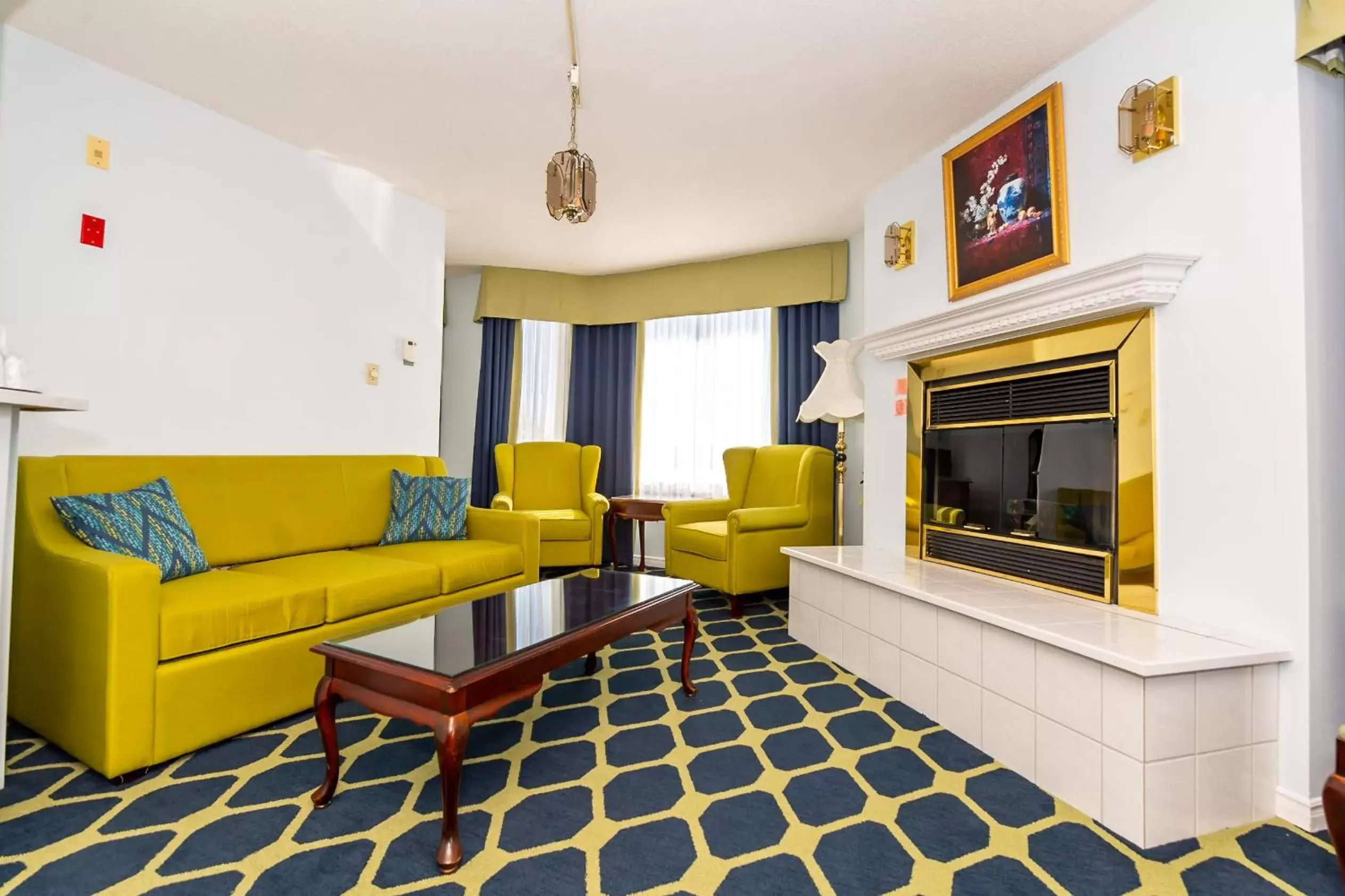 Queen Suite in Auberge Gisele's Inn Queen Suite in Auberge Gisele's Inn