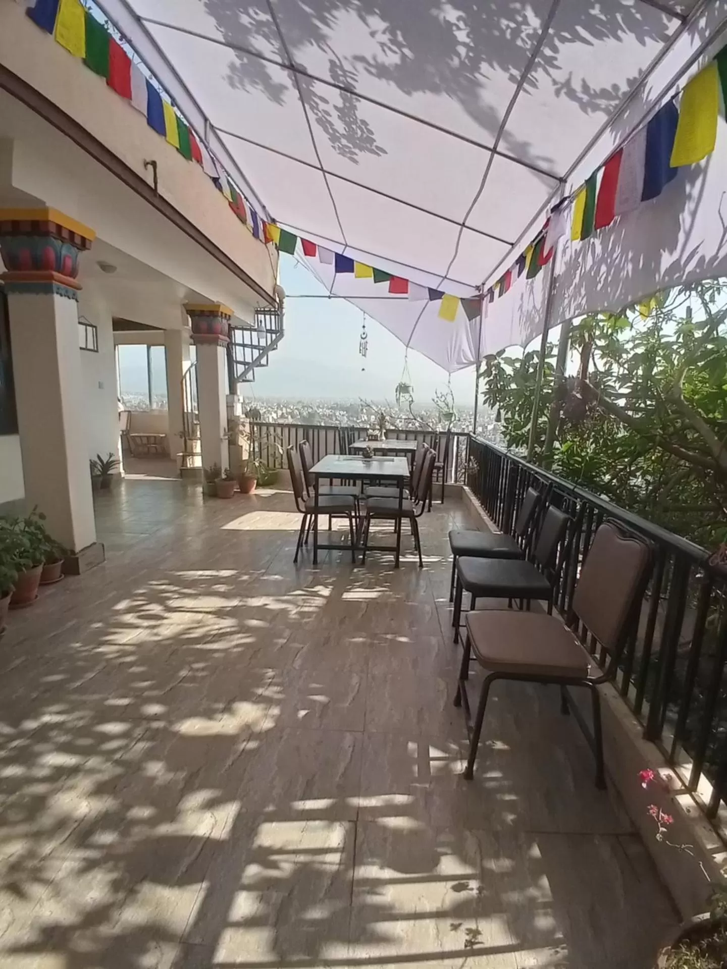 Restaurant/places to eat in Green Mandala Inn