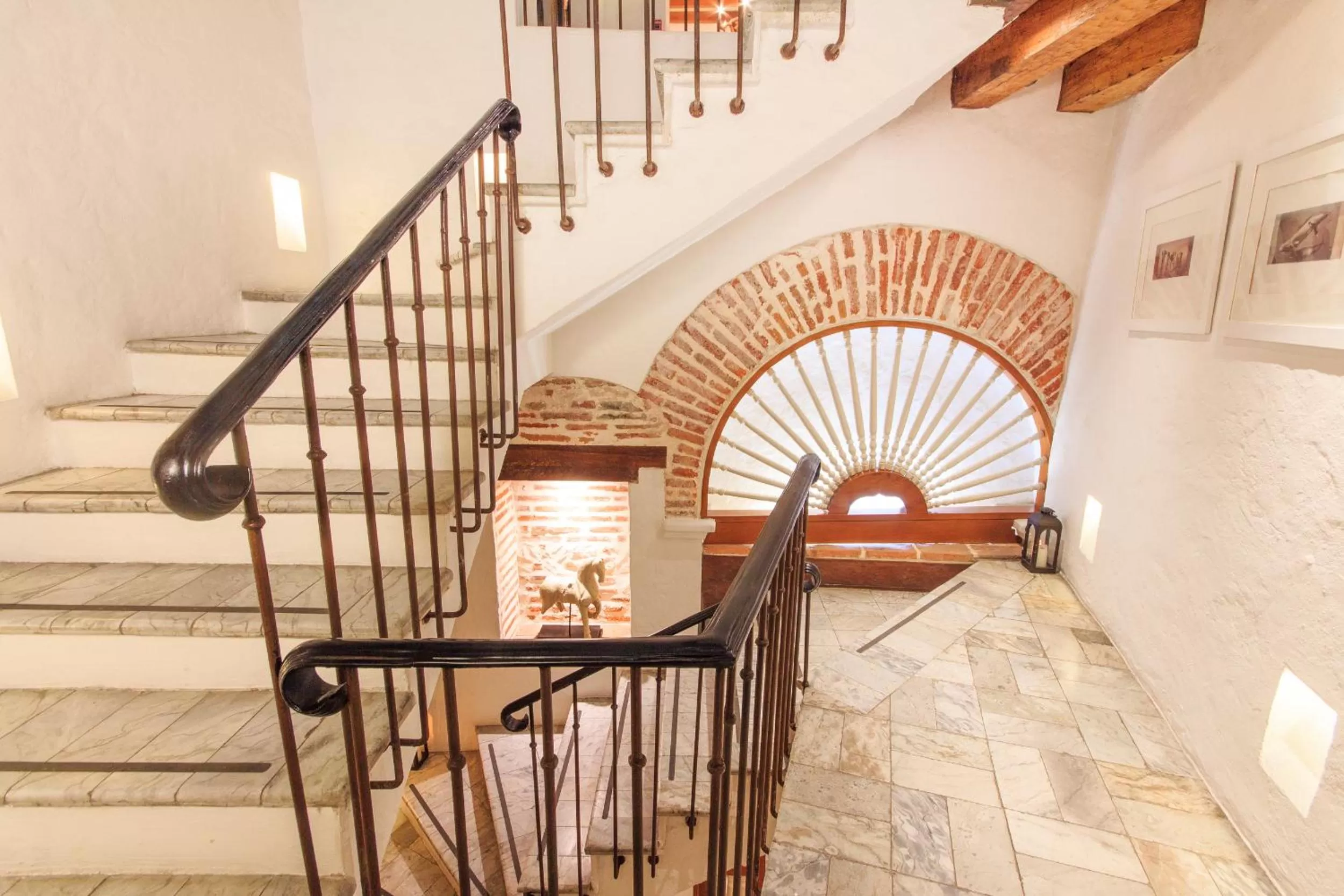 Property building in Hotel Boutique Casa del Coliseo