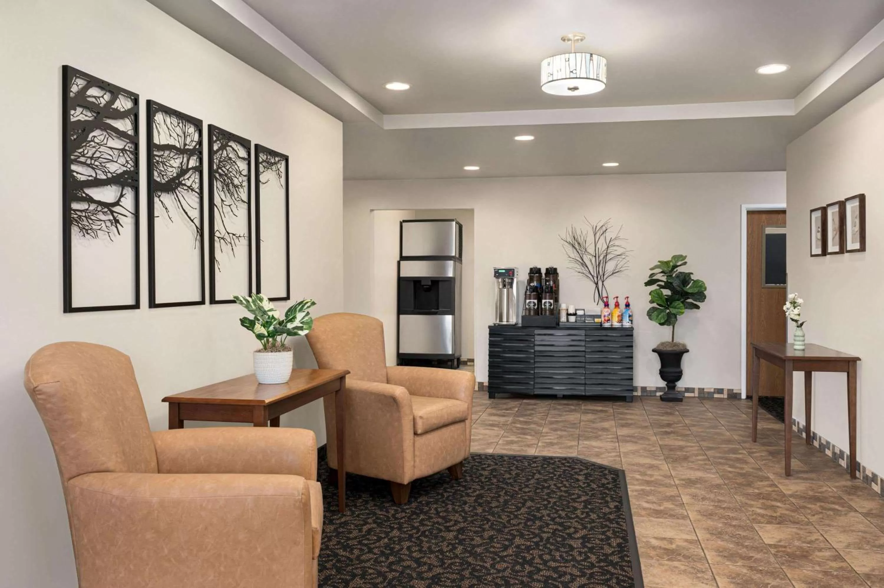 Lobby or reception in Baymont by Wyndham Buffalo