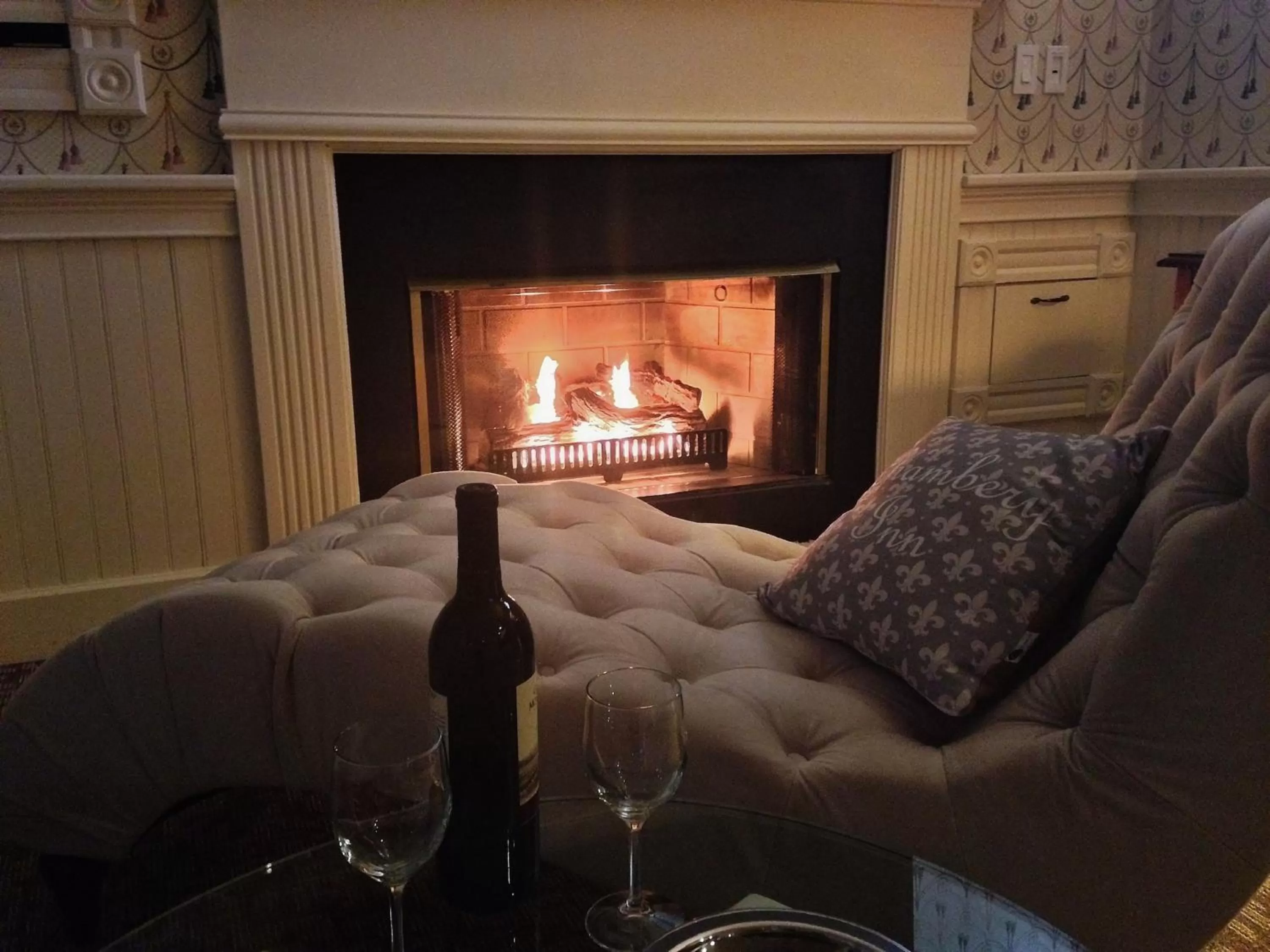 Decorative detail in Chambery Inn