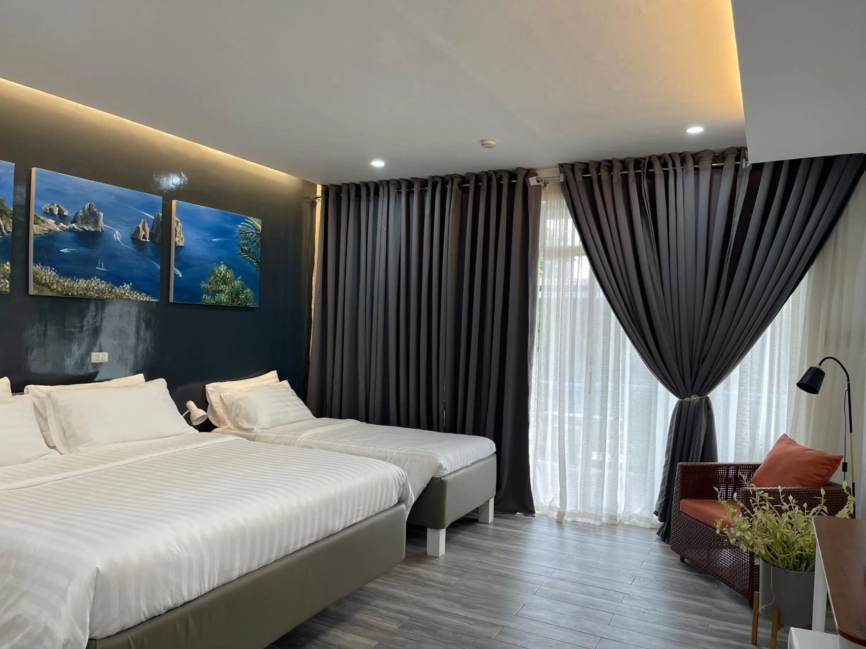Bedroom, Bed in Bella Napoli Resort & Resto