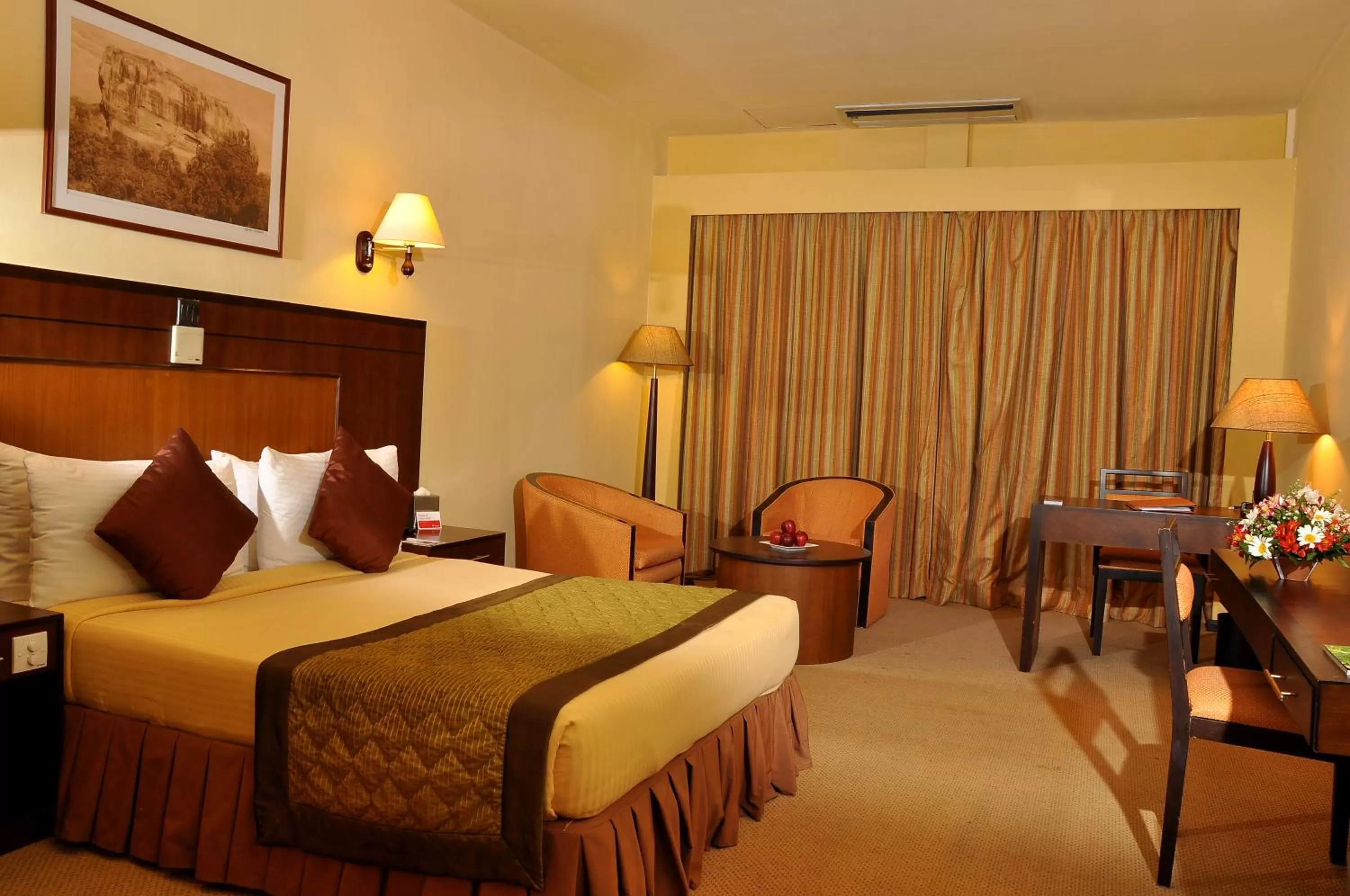 Bedroom, Bed in Ramada Katunayake