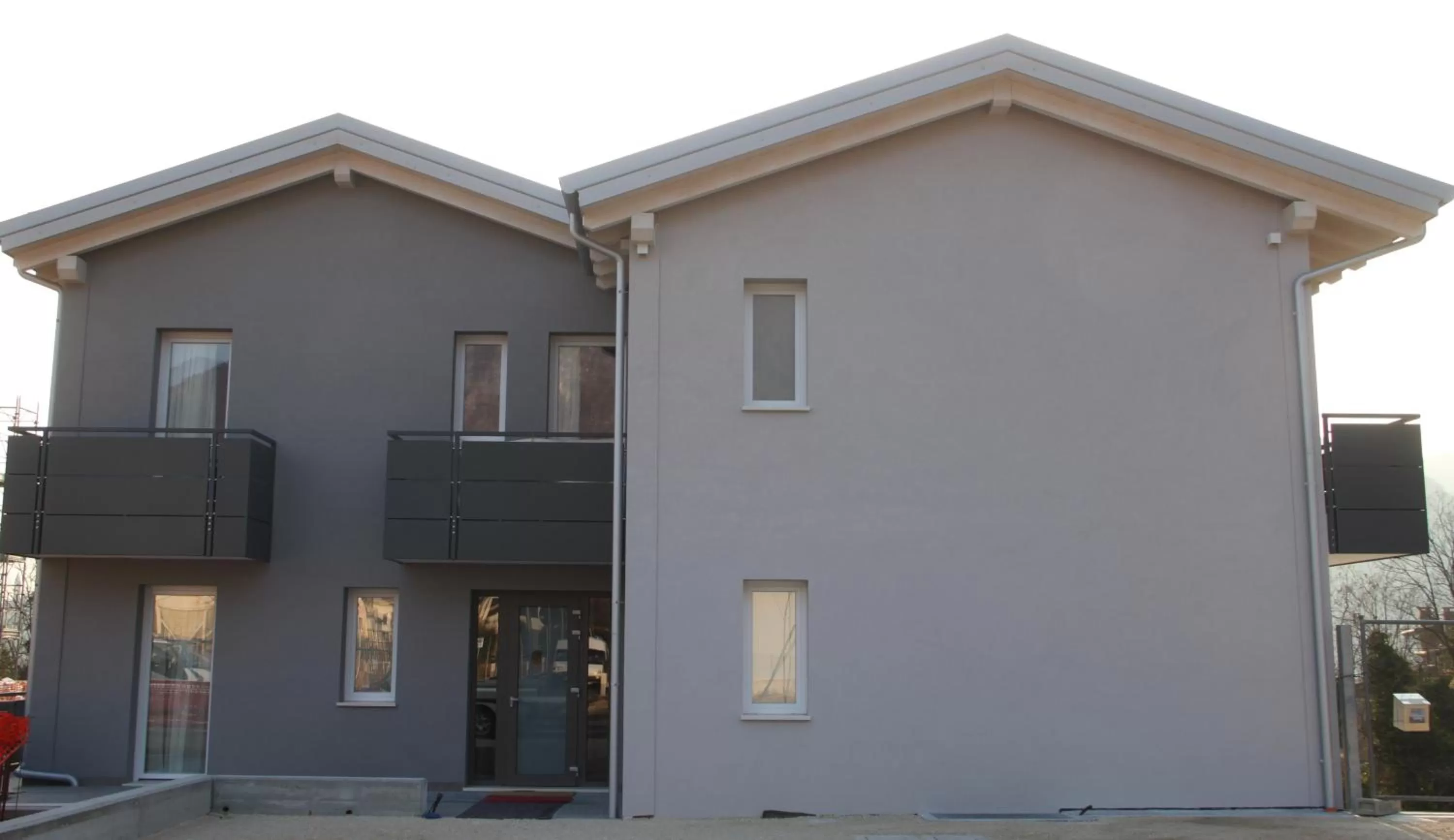 Facade/entrance in Pove 2.4 Hotel