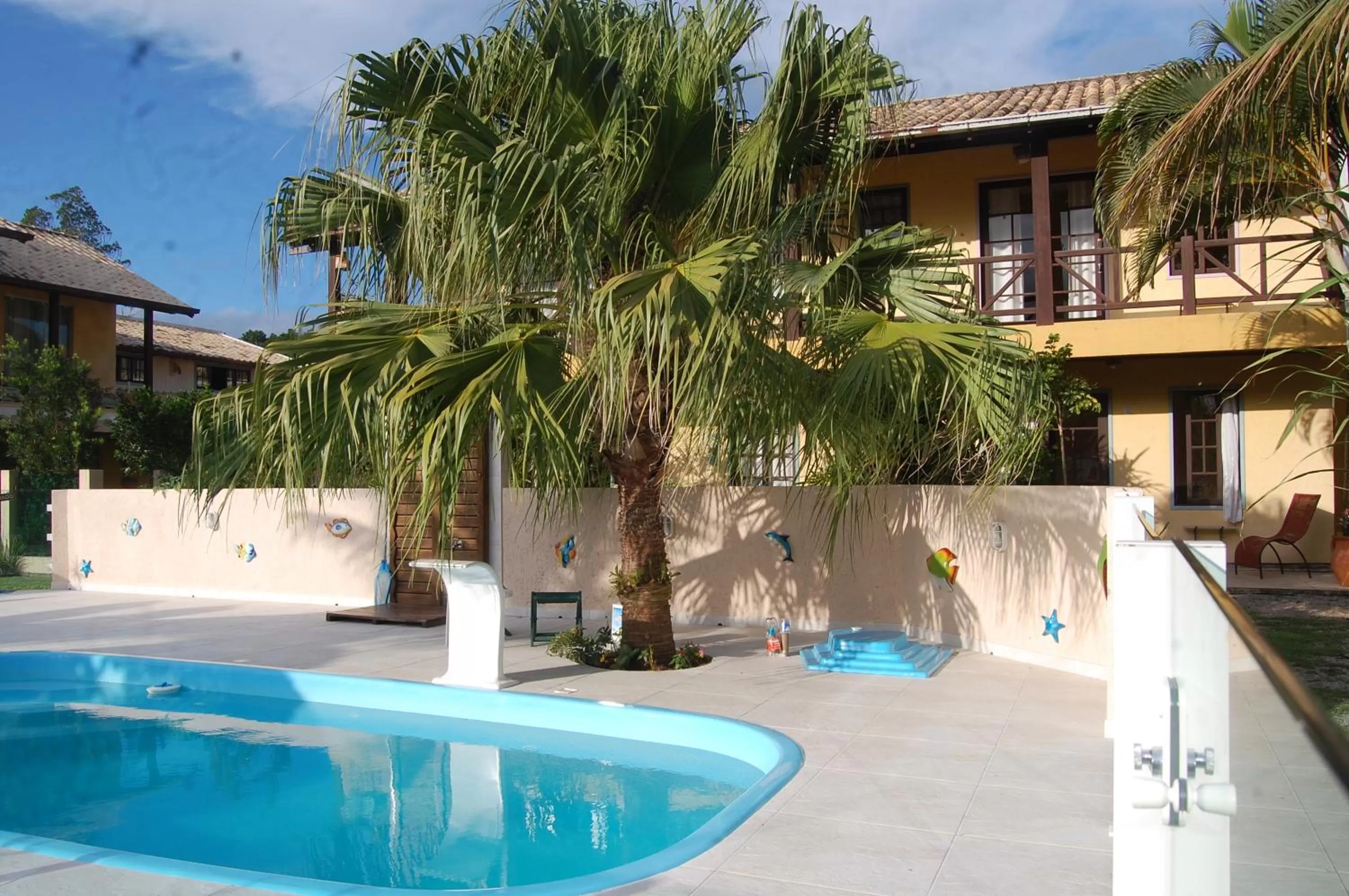 Facade/entrance, Swimming Pool in Pousada Santa Genoveva campeche