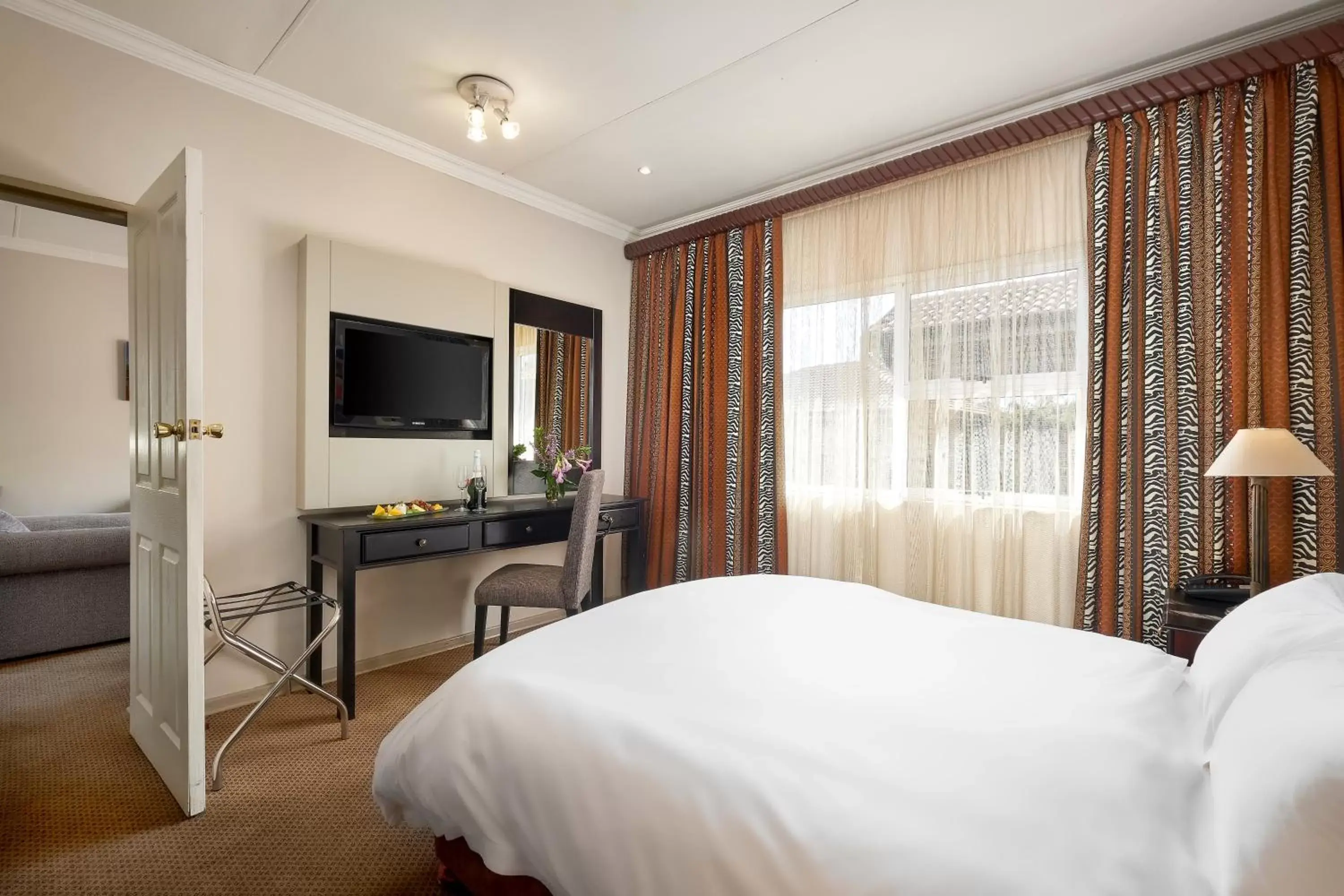 Deluxe Garden Apartment - single occupancy in ANEW Hotel Witbank Emalahleni Deluxe Garden Apartment - single occupancy in ANEW Hotel Witbank Emalahleni