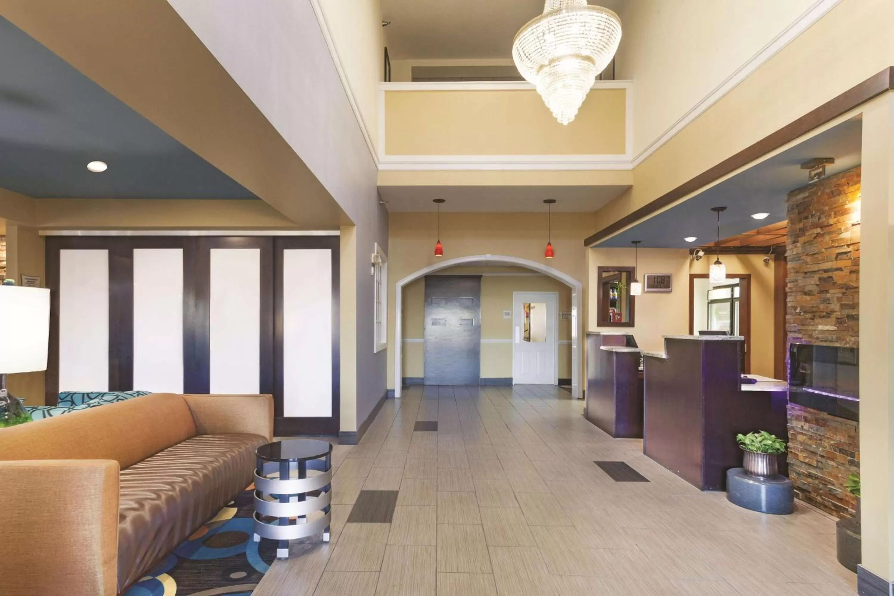 Lobby or reception in La Quinta by Wyndham Elizabethtown