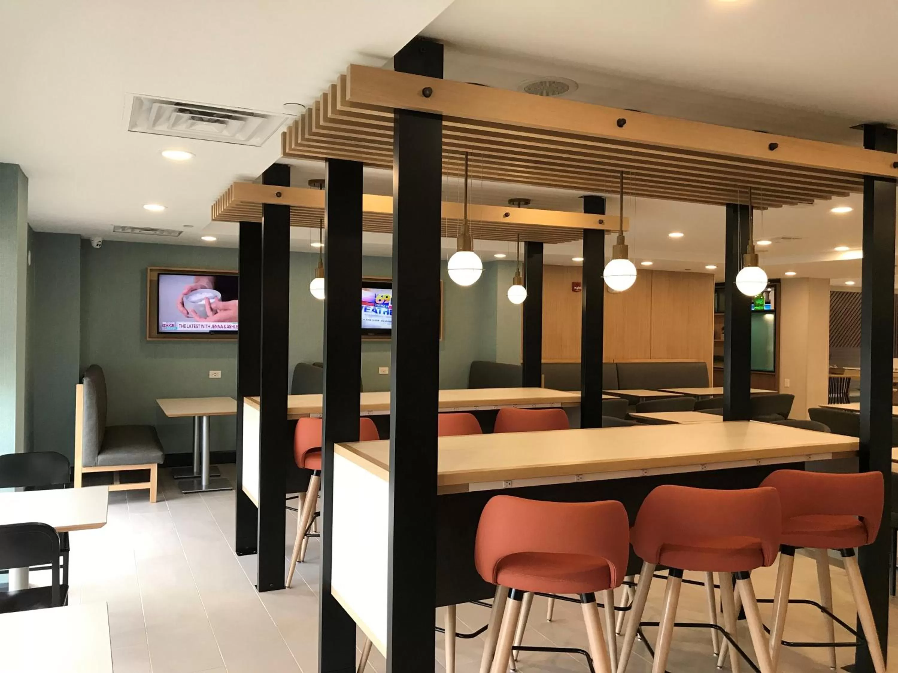 Restaurant/places to eat in Holiday Inn Allentown-Bethlehem by IHG