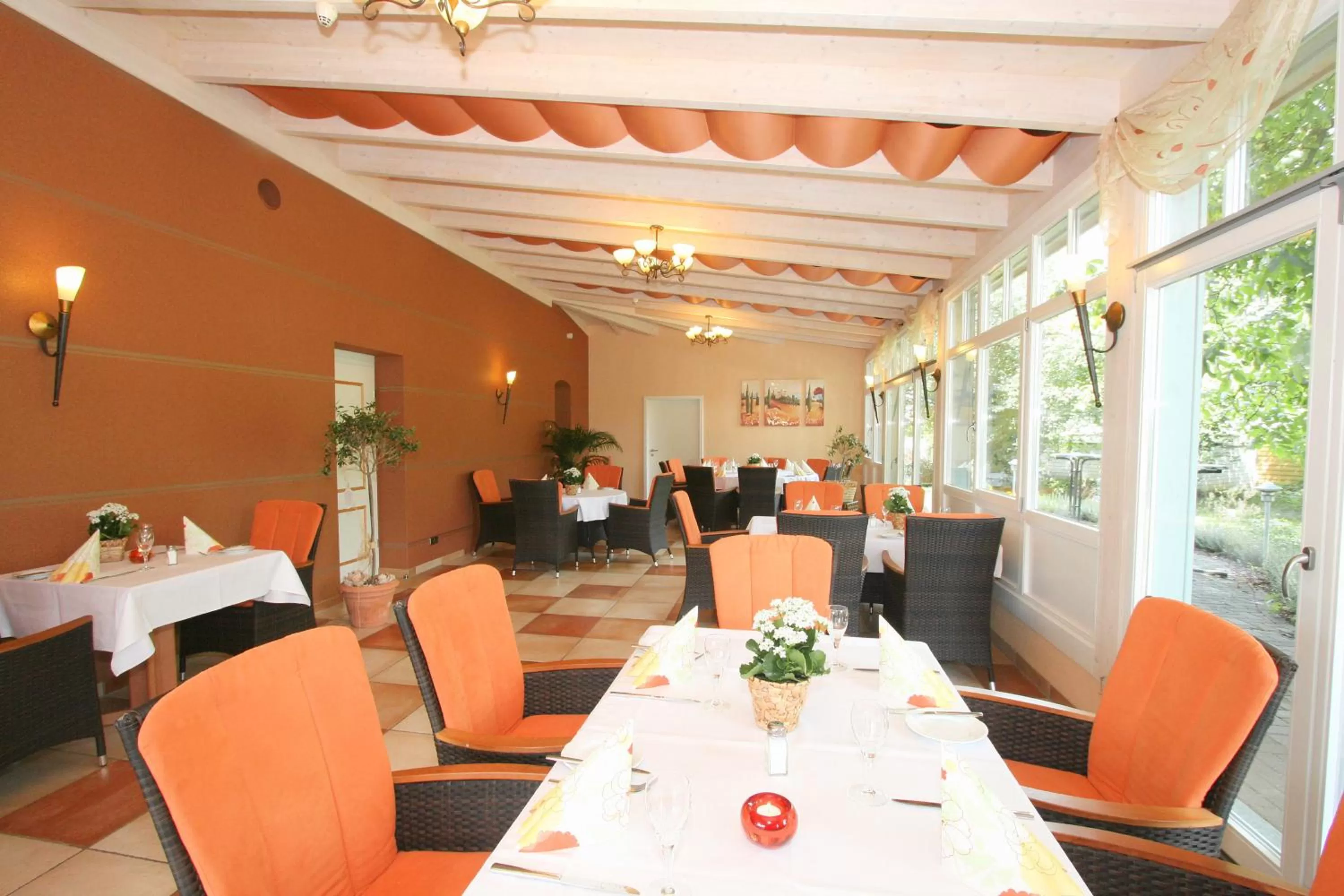 Restaurant/Places to Eat in Hotel Mühlenhof Lollar