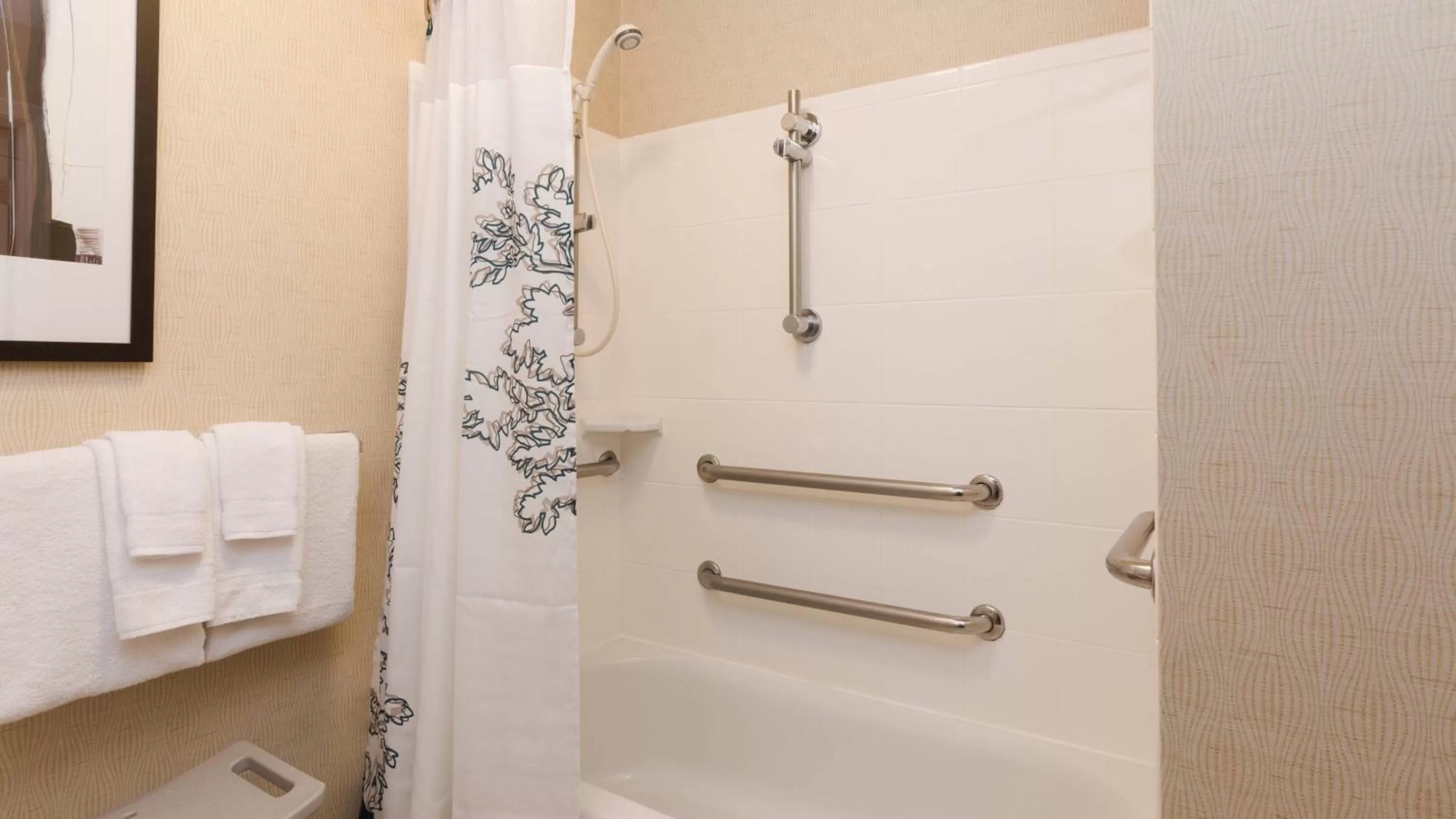 Bathroom in Residence Inn by Marriott Baton Rouge near LSU