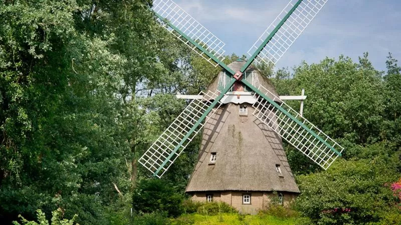 Property building in Hotel Aselager Mühle