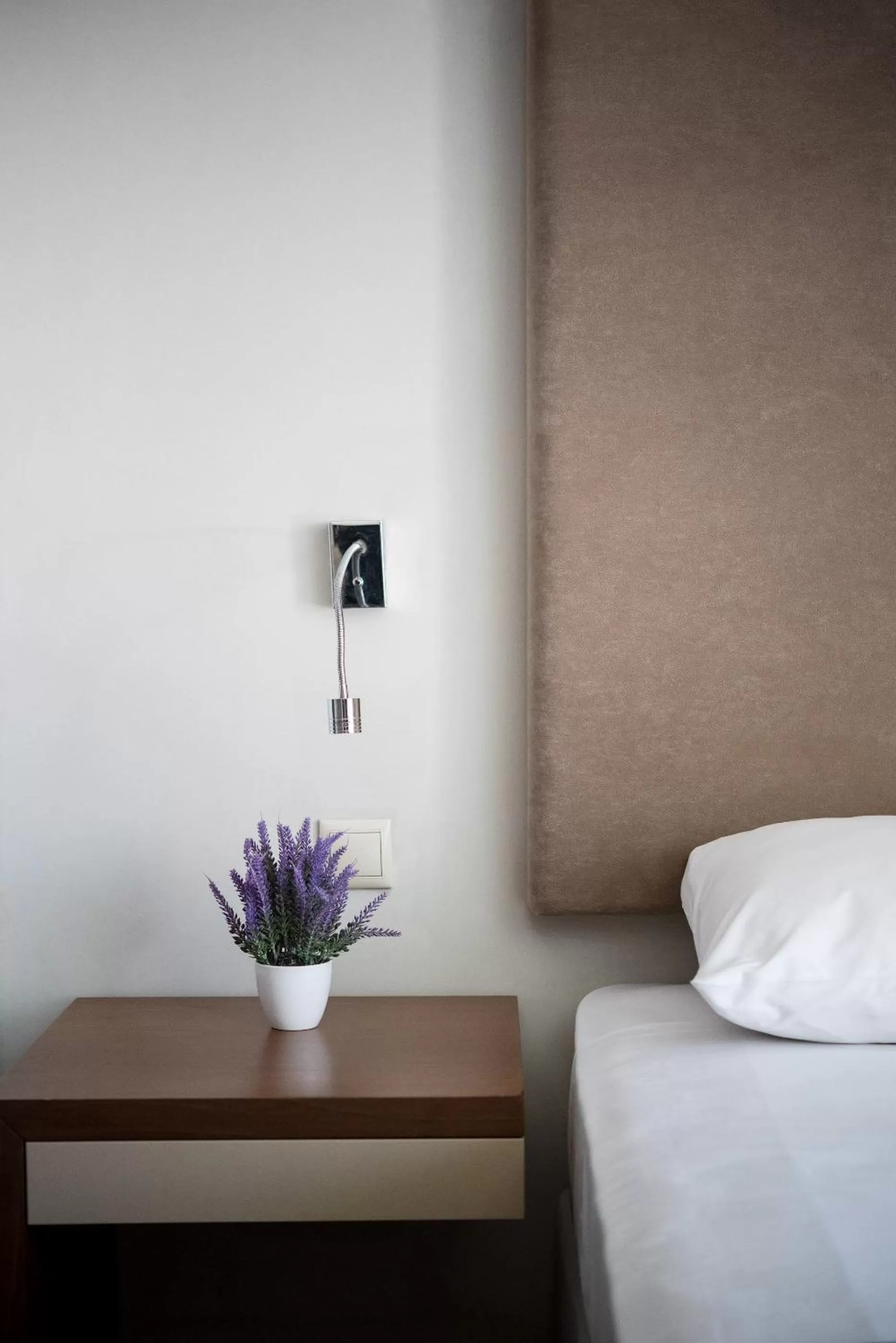 Decorative detail, Bed in Oktober Downtown Boutique Hotel