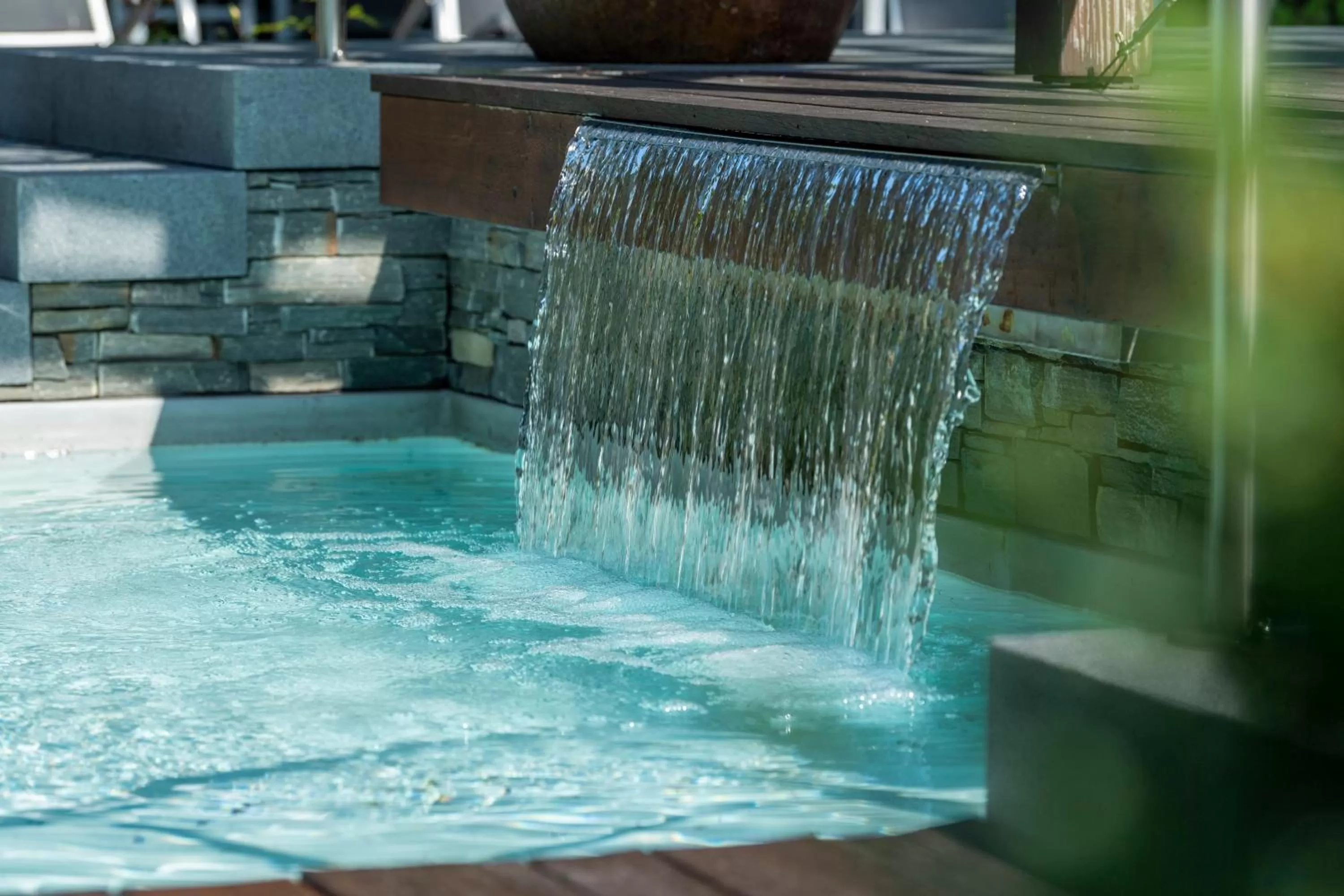 Garden, Swimming Pool in Ferienhotel Haus Becker