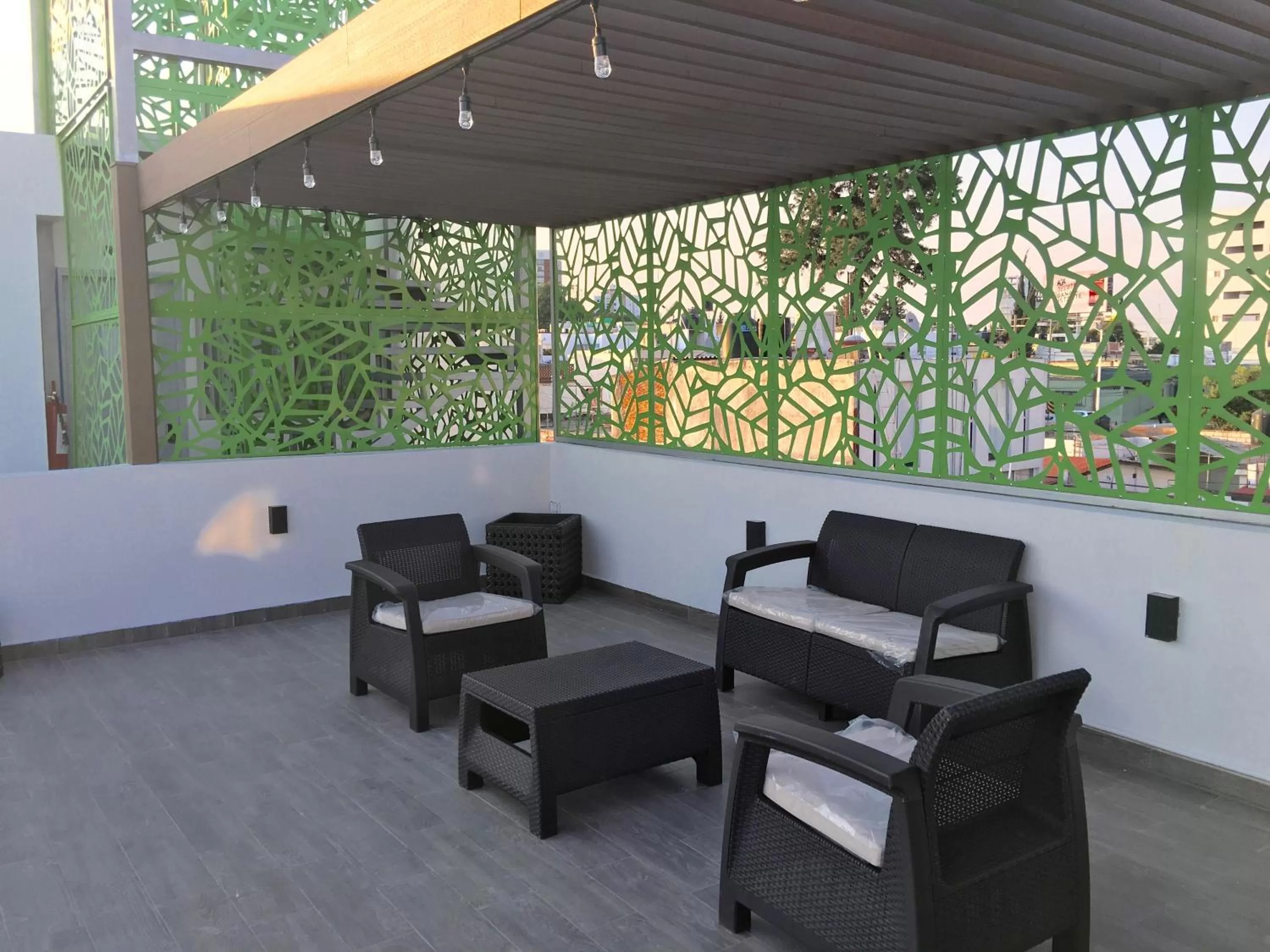 Patio in Herbal Inn Suites