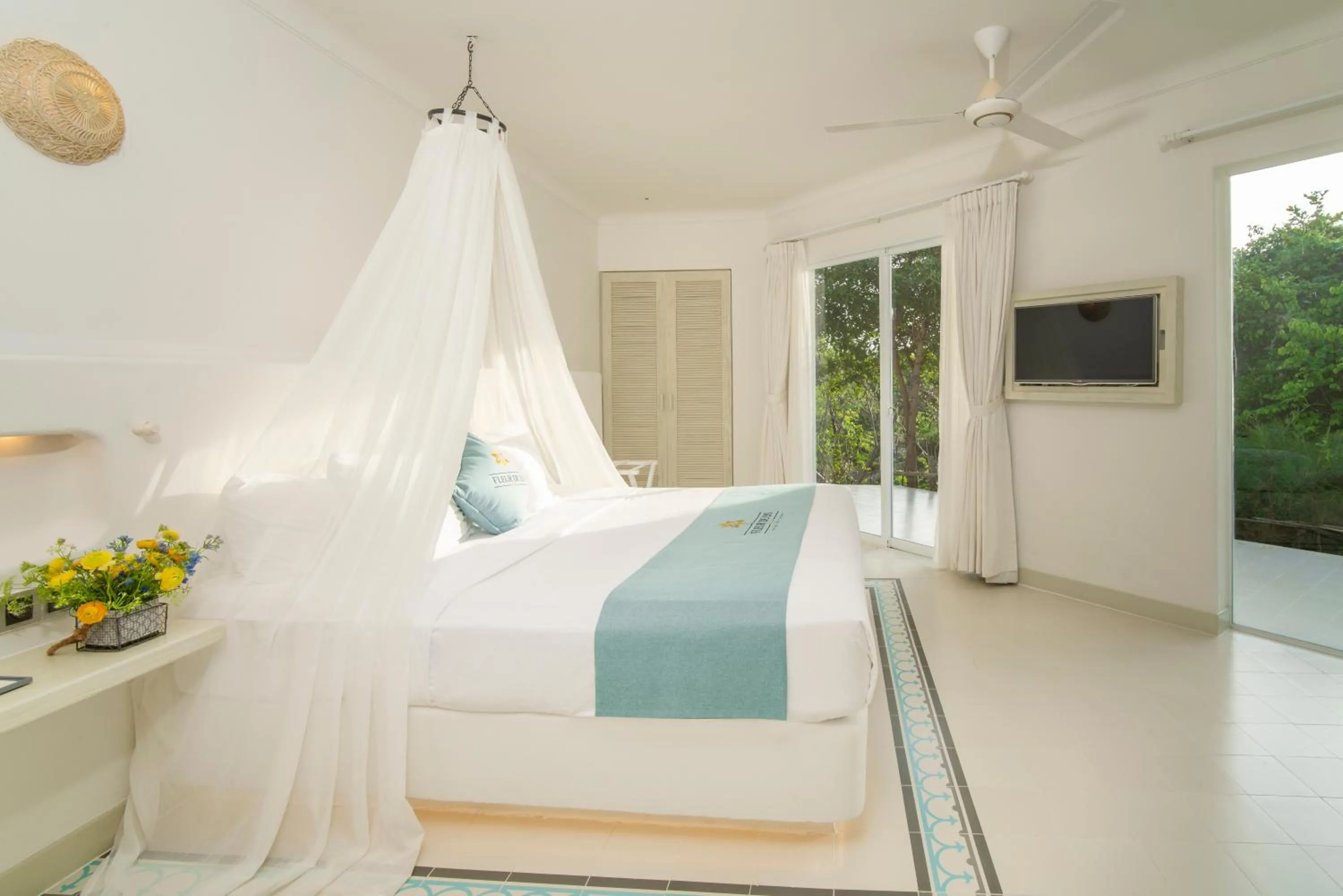 Bed in Fleur de Lys Resort & Spa Long Hai