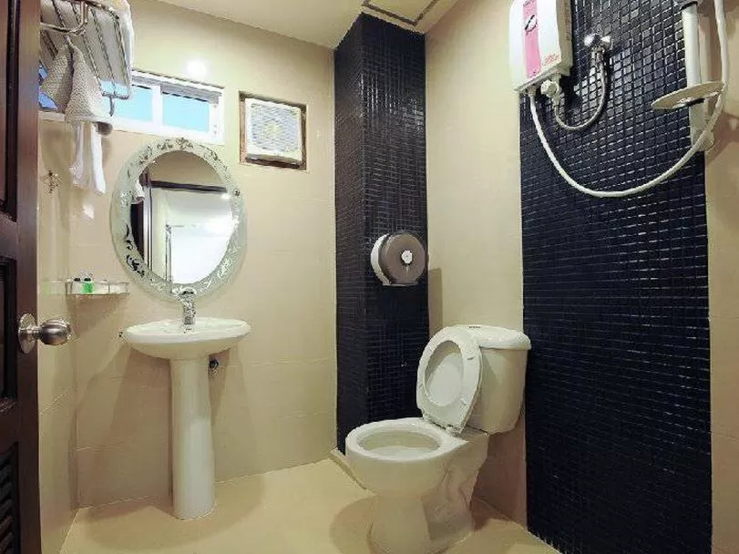 Bathroom in Royal Express Inn