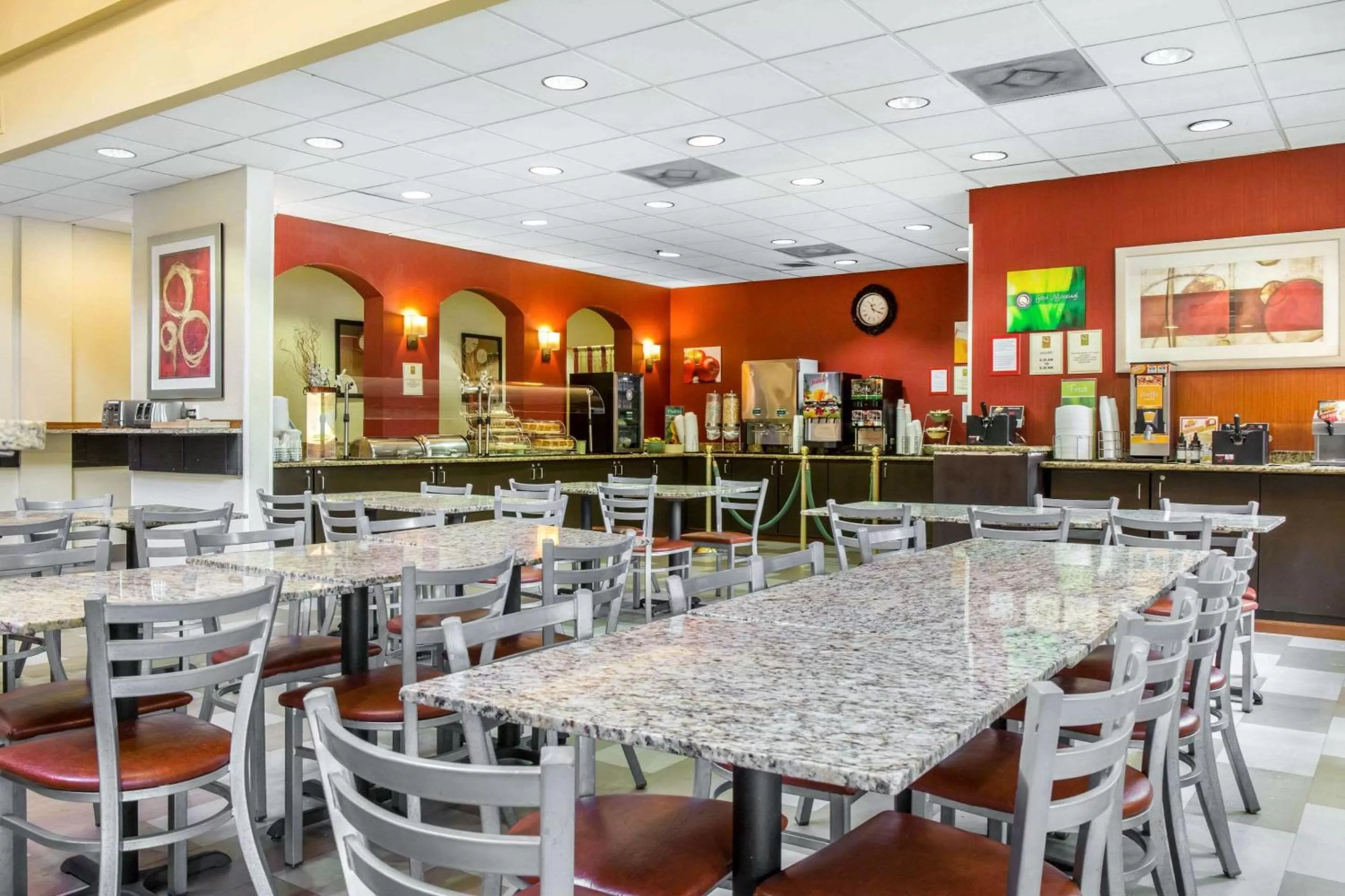 Restaurant/places to eat in Mi Casa Hotel