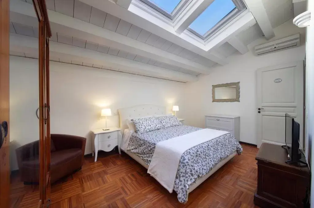 Double Room in B&B Five Rooms Double Room in B&B Five Rooms