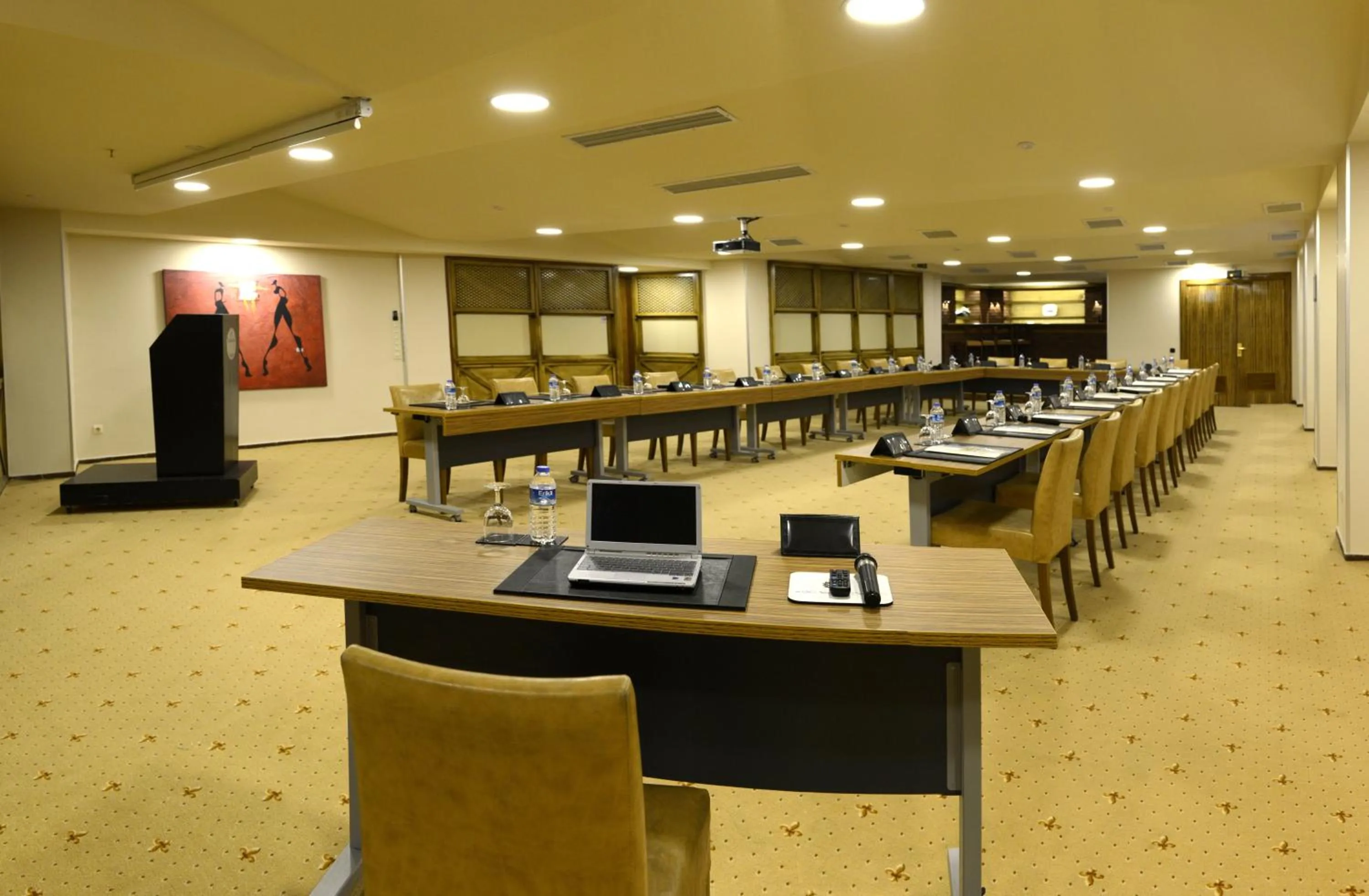 Business facilities in Hotel Buyuk Keban