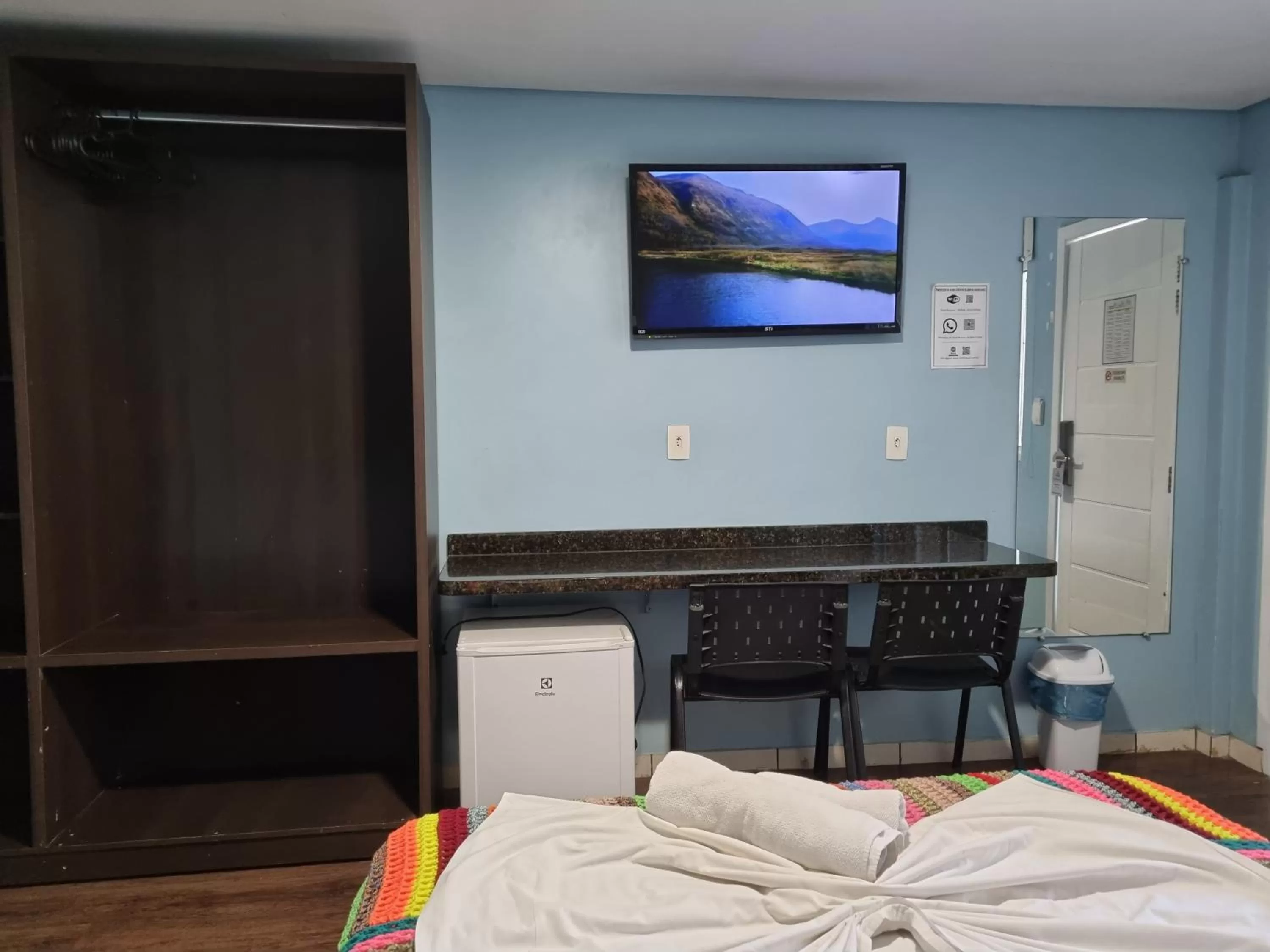 Bedroom, TV/Entertainment Center in Hotel Rouver