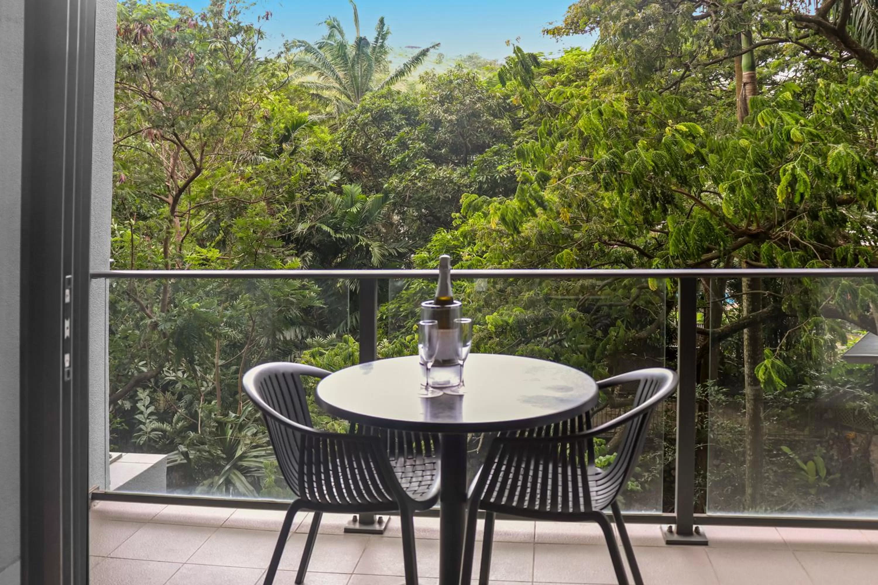 Garden view in Holiday Inn & Suites Port Moresby by IHG