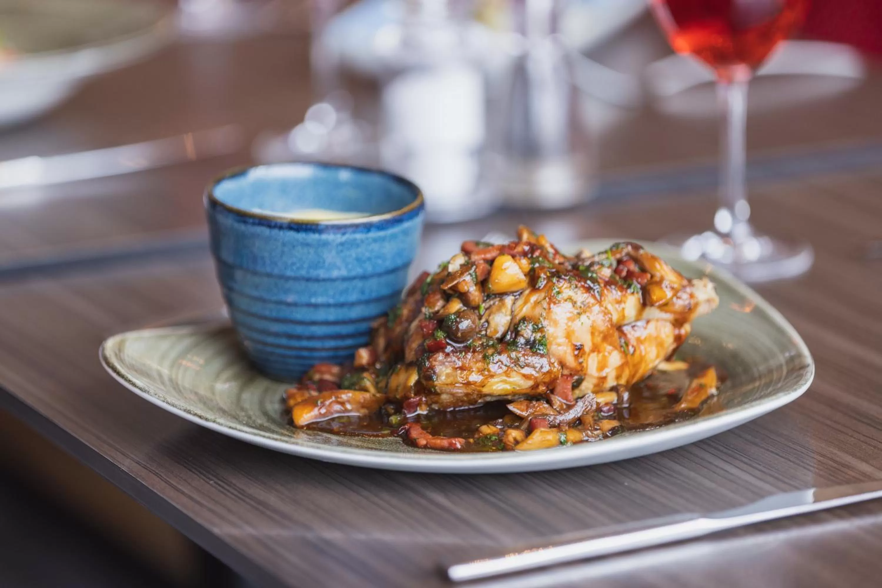 Food and drinks in Hilton Garden Inn Birmingham Airport Uk