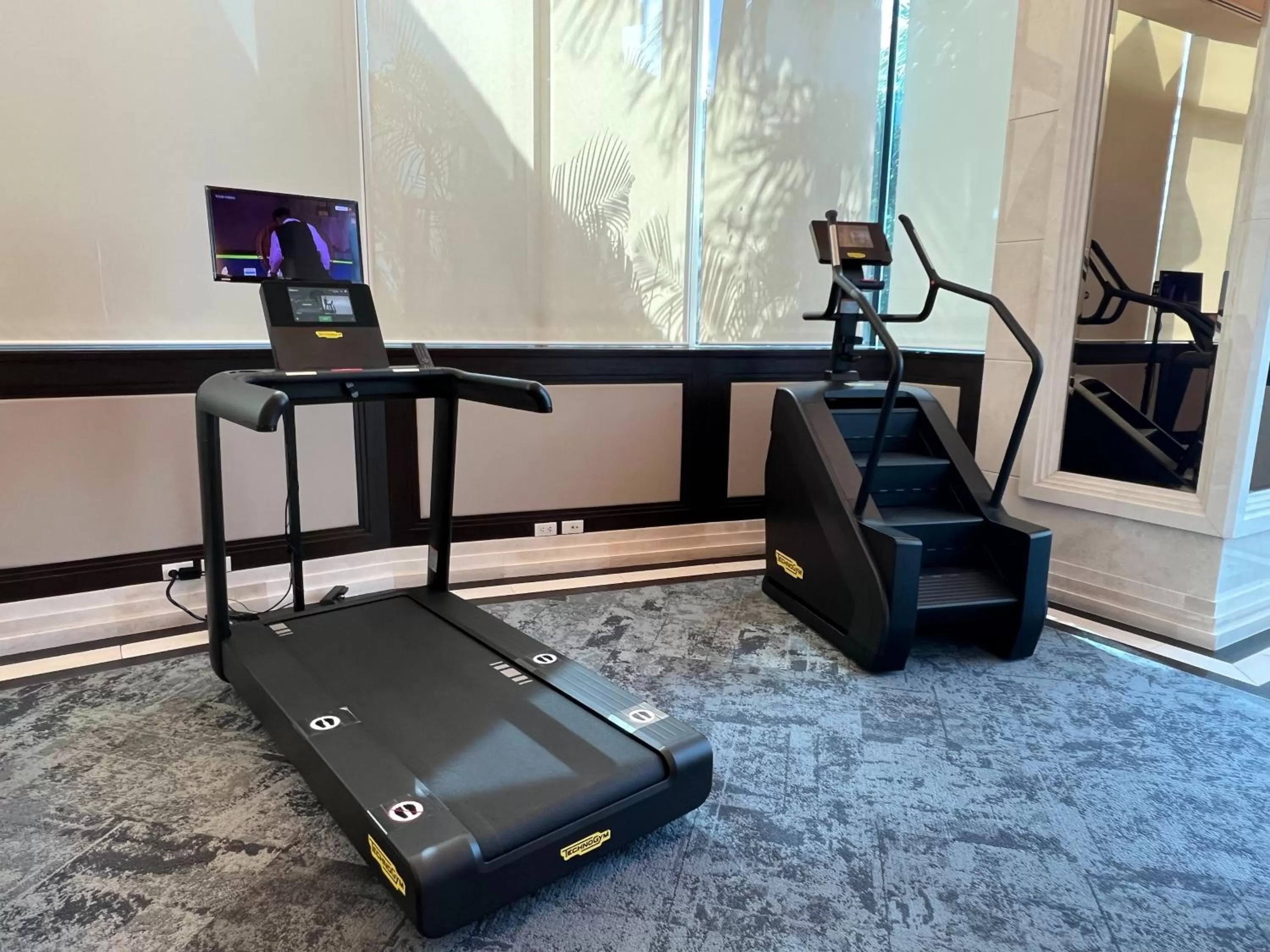 Fitness centre/facilities in Grande Centre Point Hotel Terminal21