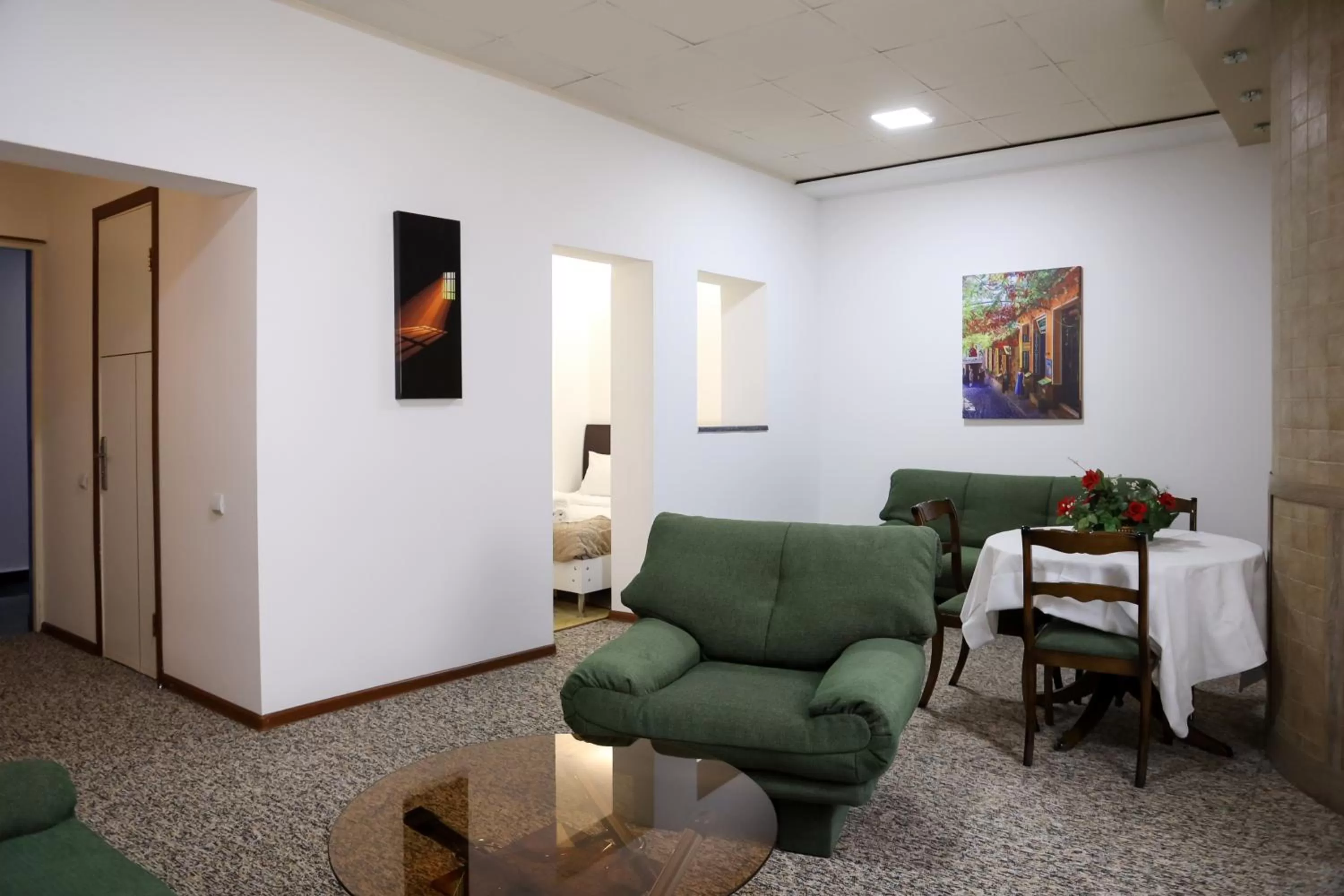 Seating Area in NO PROBLEM