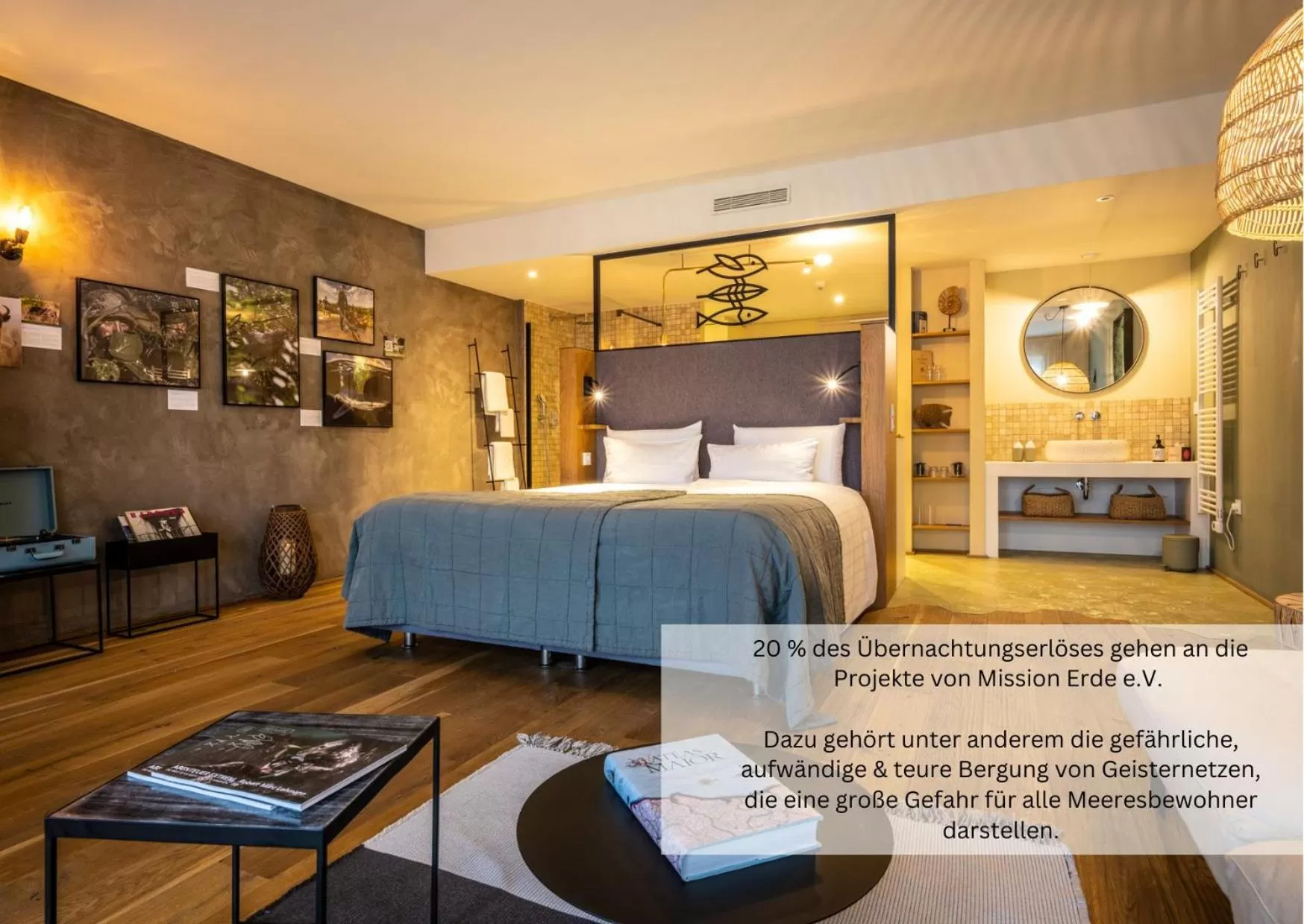 Photo of the whole room, Bed in PAPA RHEIN - Hotel & Spa