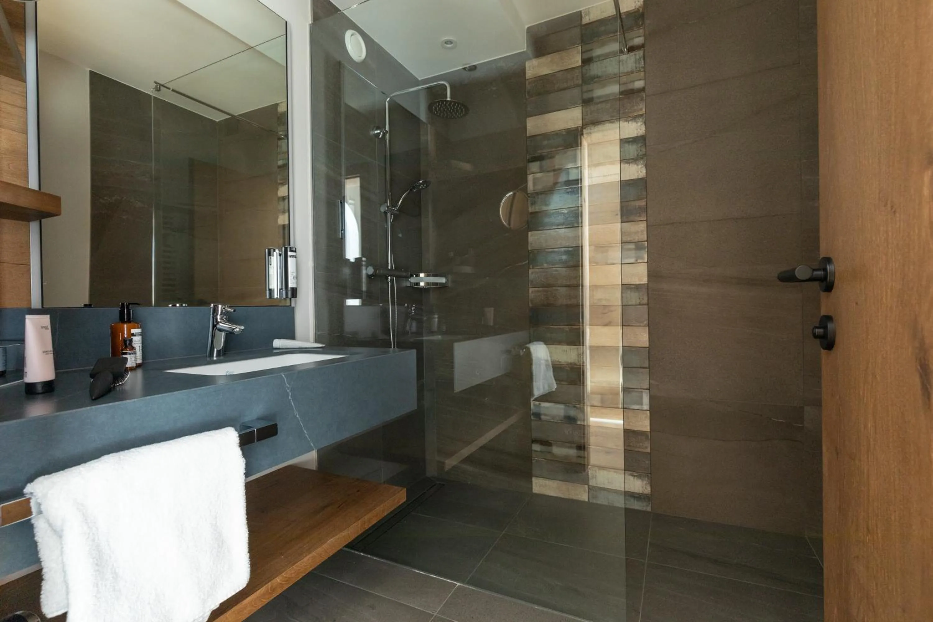 Shower in Hotel Seespitz Superior - Adults Only