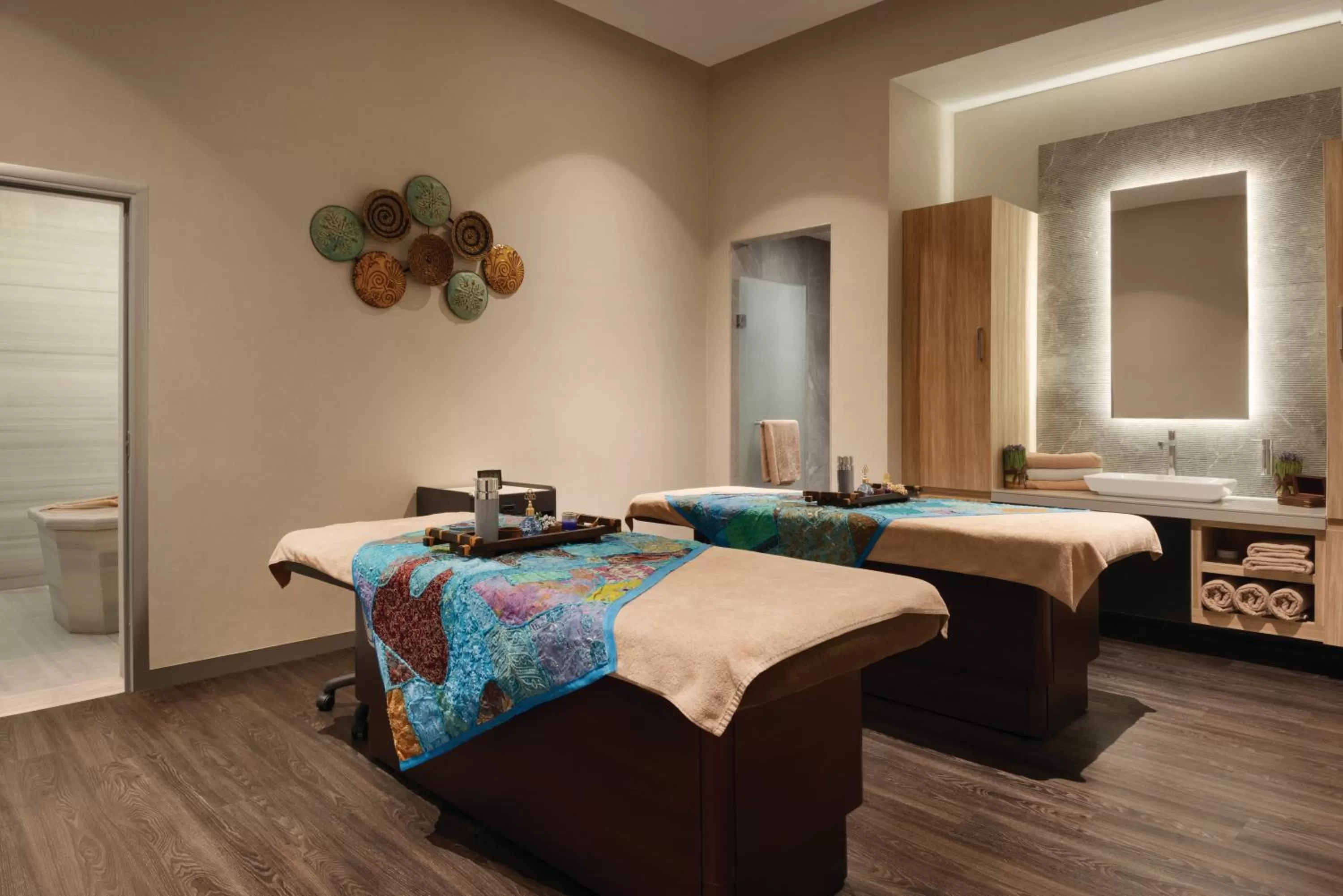 Spa and wellness centre/facilities, Bed in TRYP by Wyndham Istanbul Basın Ekspres